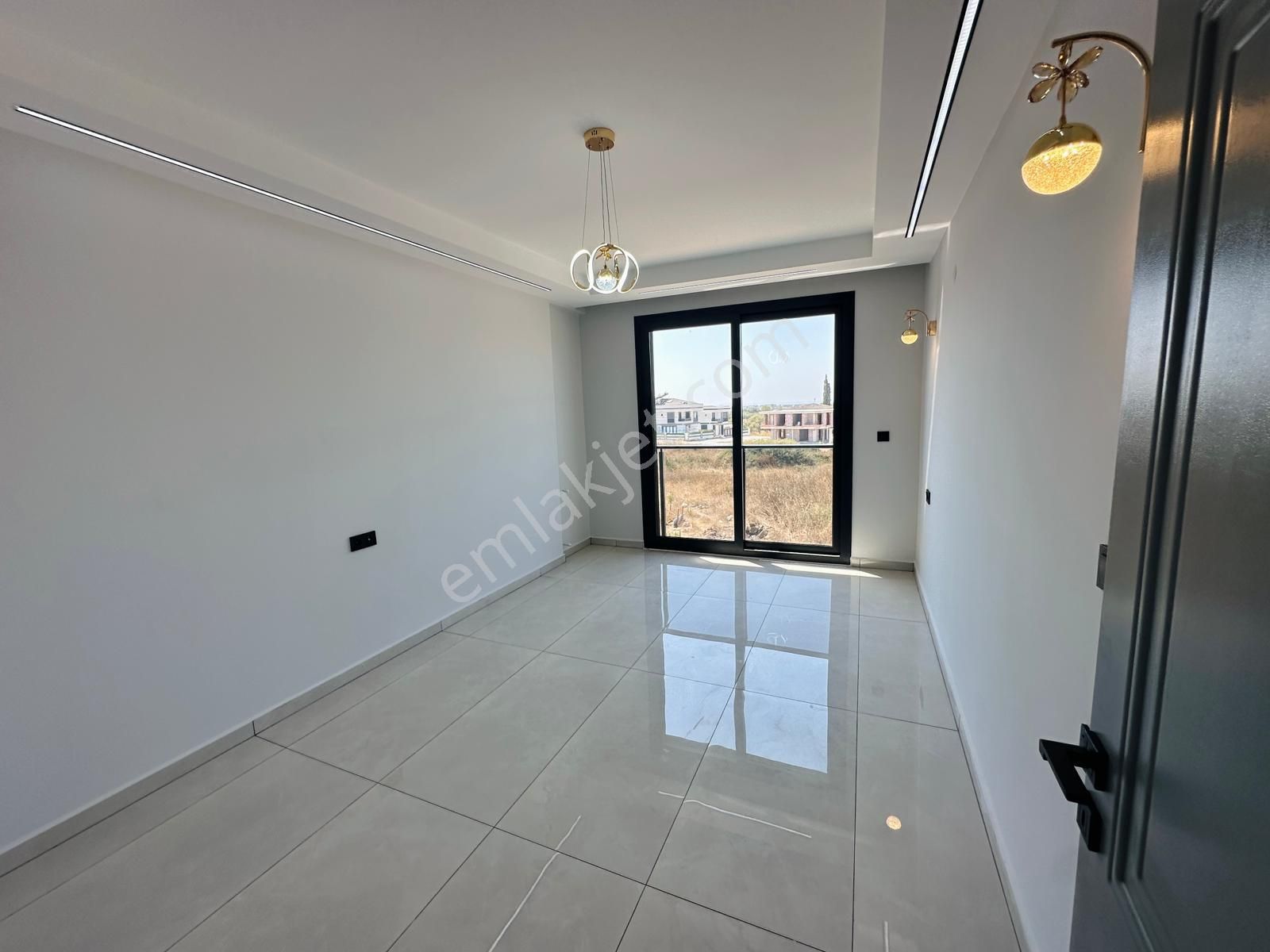 Didim Hisar Mah. 3+1 Arka Cepheler Havuzlu Ön Cepheler Bahçeli Villalarımız Satılık Girişler Ayrı - Görsel 13