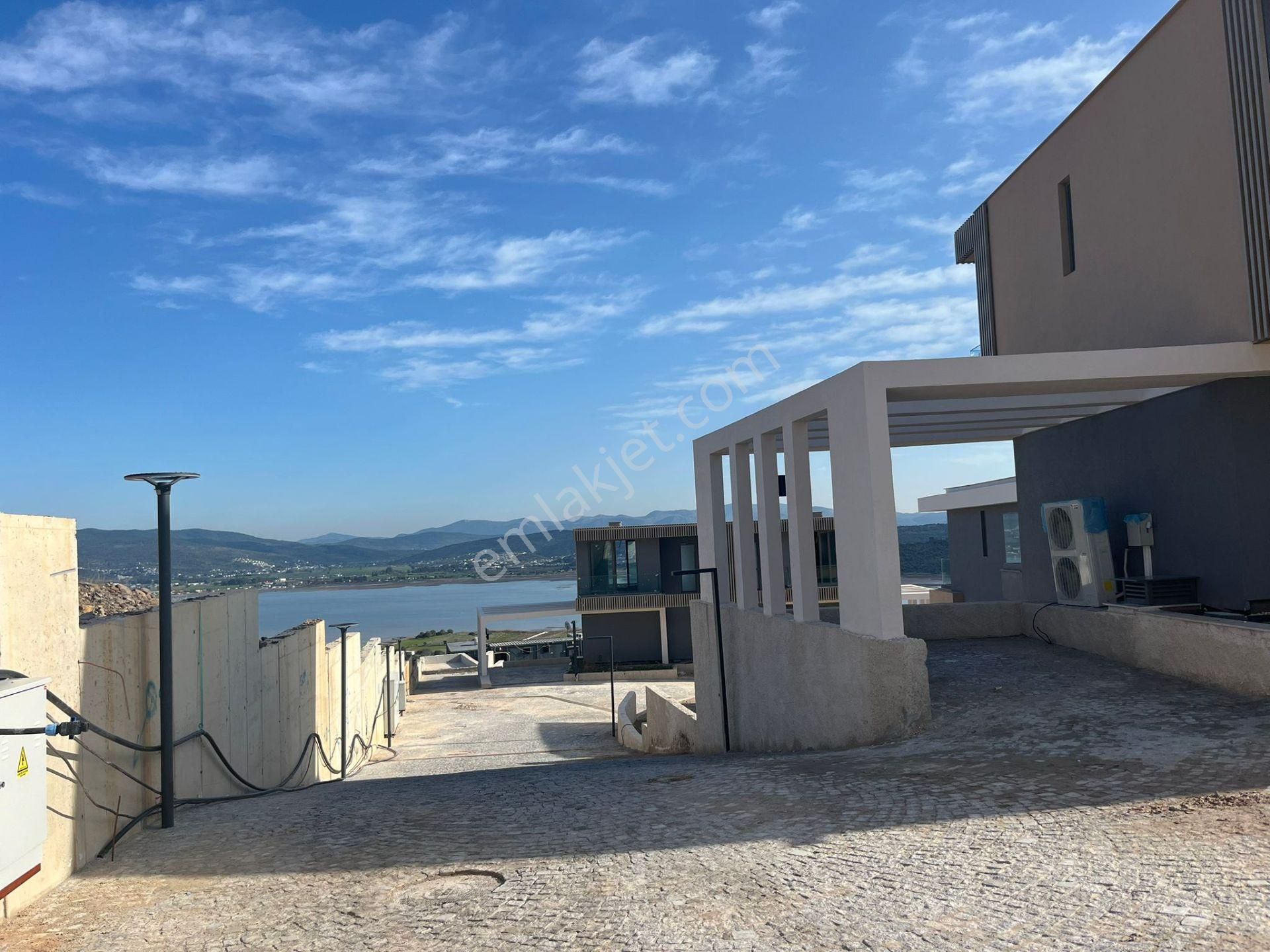 Avantajlı Fiyat! Özel Havuzlu Triplex Villa – %20'sini Sonra Öde - Görsel 26