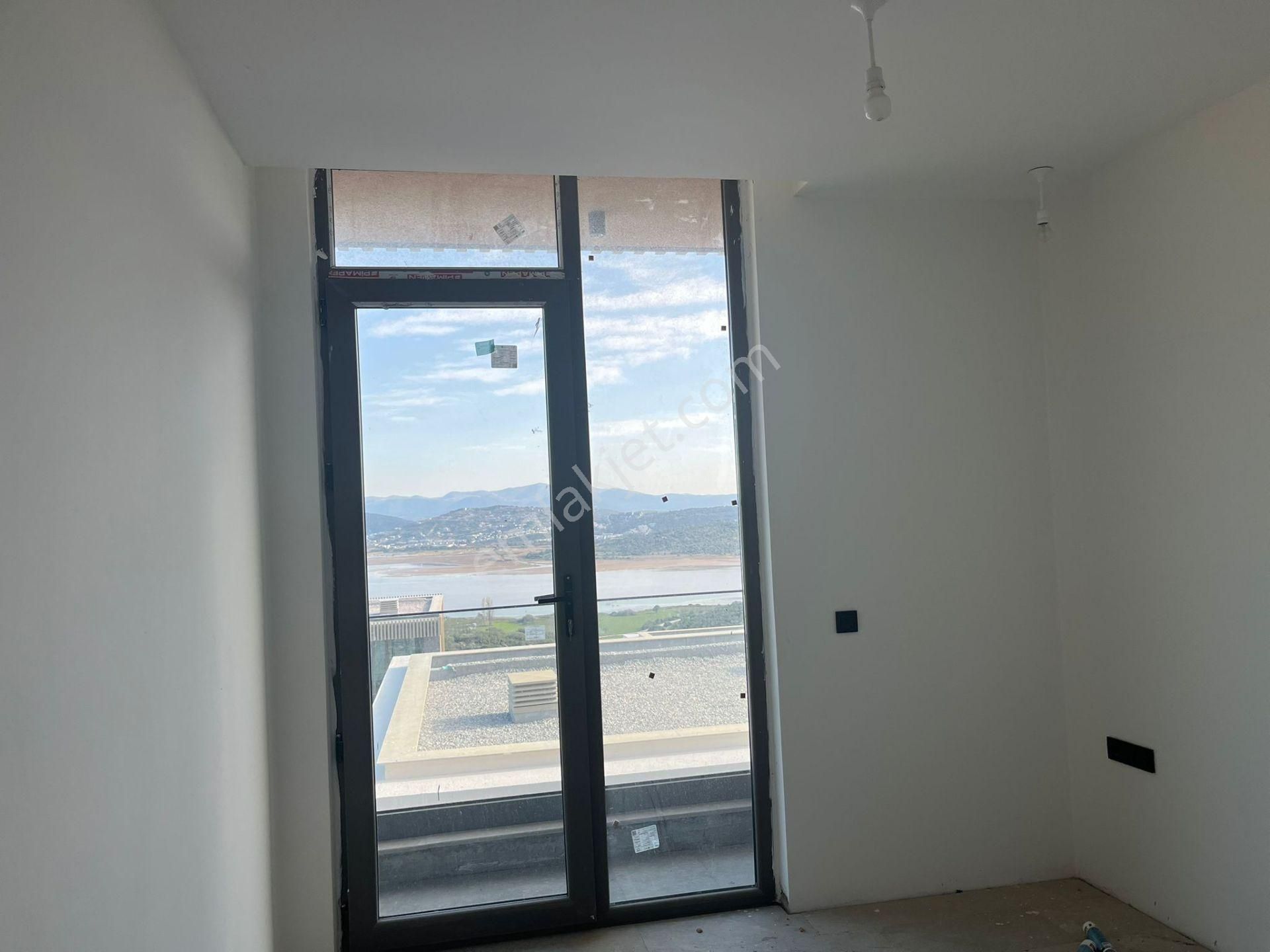 Avantajlı Fiyat! Özel Havuzlu Triplex Villa – %20'sini Sonra Öde - Görsel 23