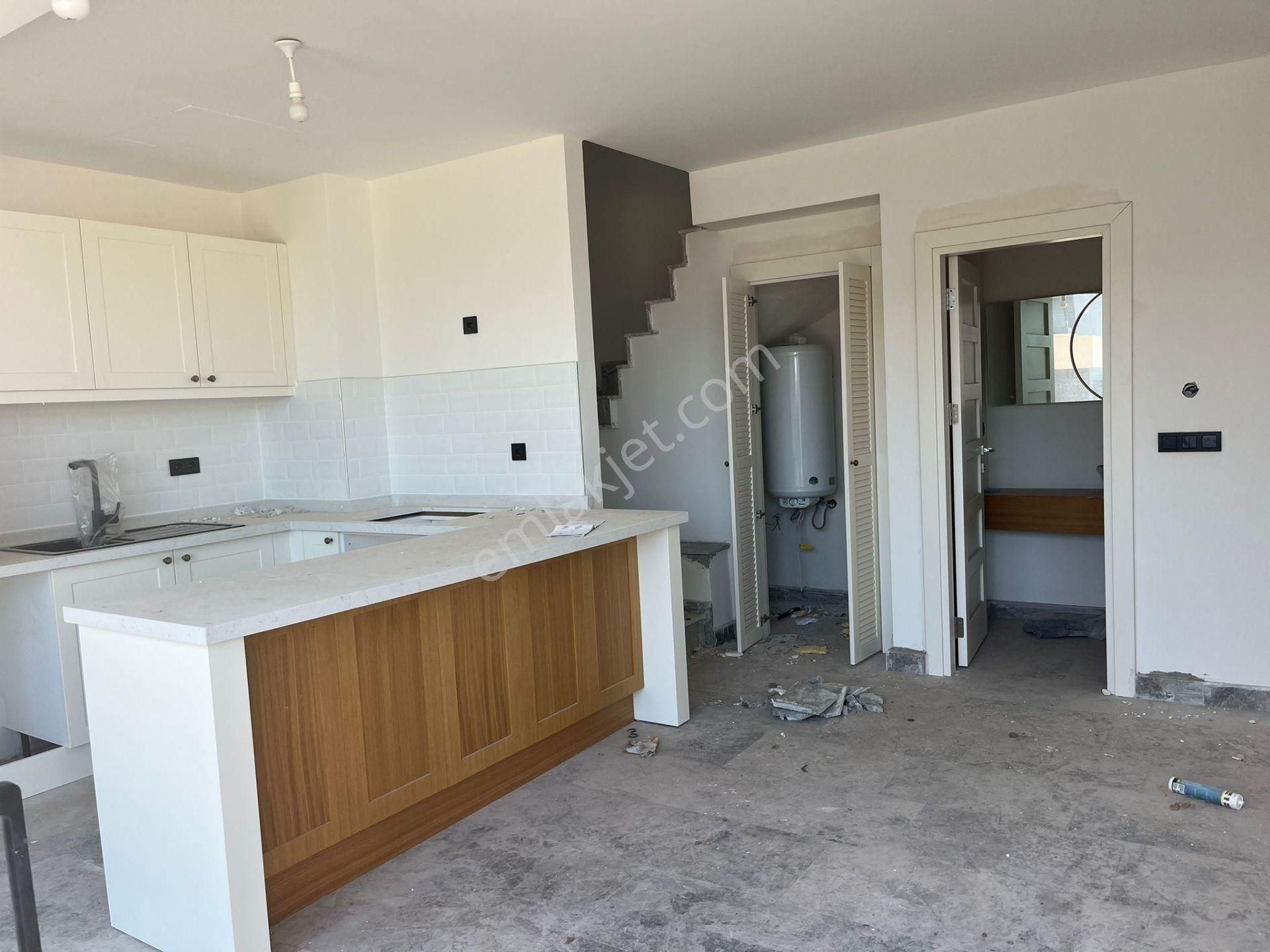 Avantajlı Fiyat! Özel Havuzlu Triplex Villa – %20'sini Sonra Öde - Görsel 13
