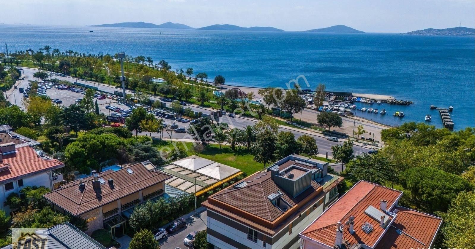 Suadiye Sahilde Yalı Parselinde Çok Özel Bahçe Katı - Görsel 15