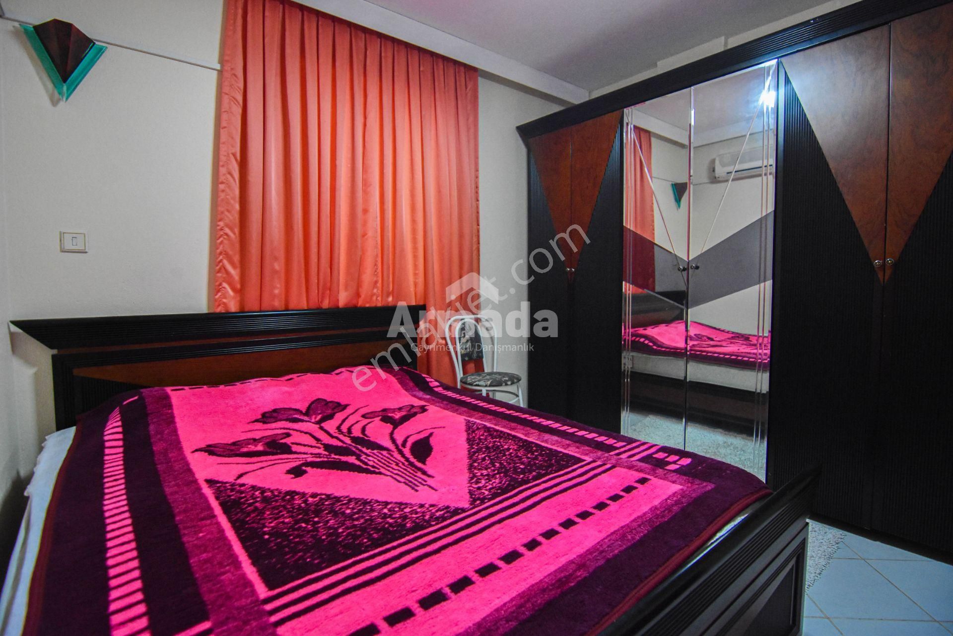 Davutlar Sevgi Plajı'nda Denize Yakın Eşyalı Kiralık 4+1 Villa - Görsel 13