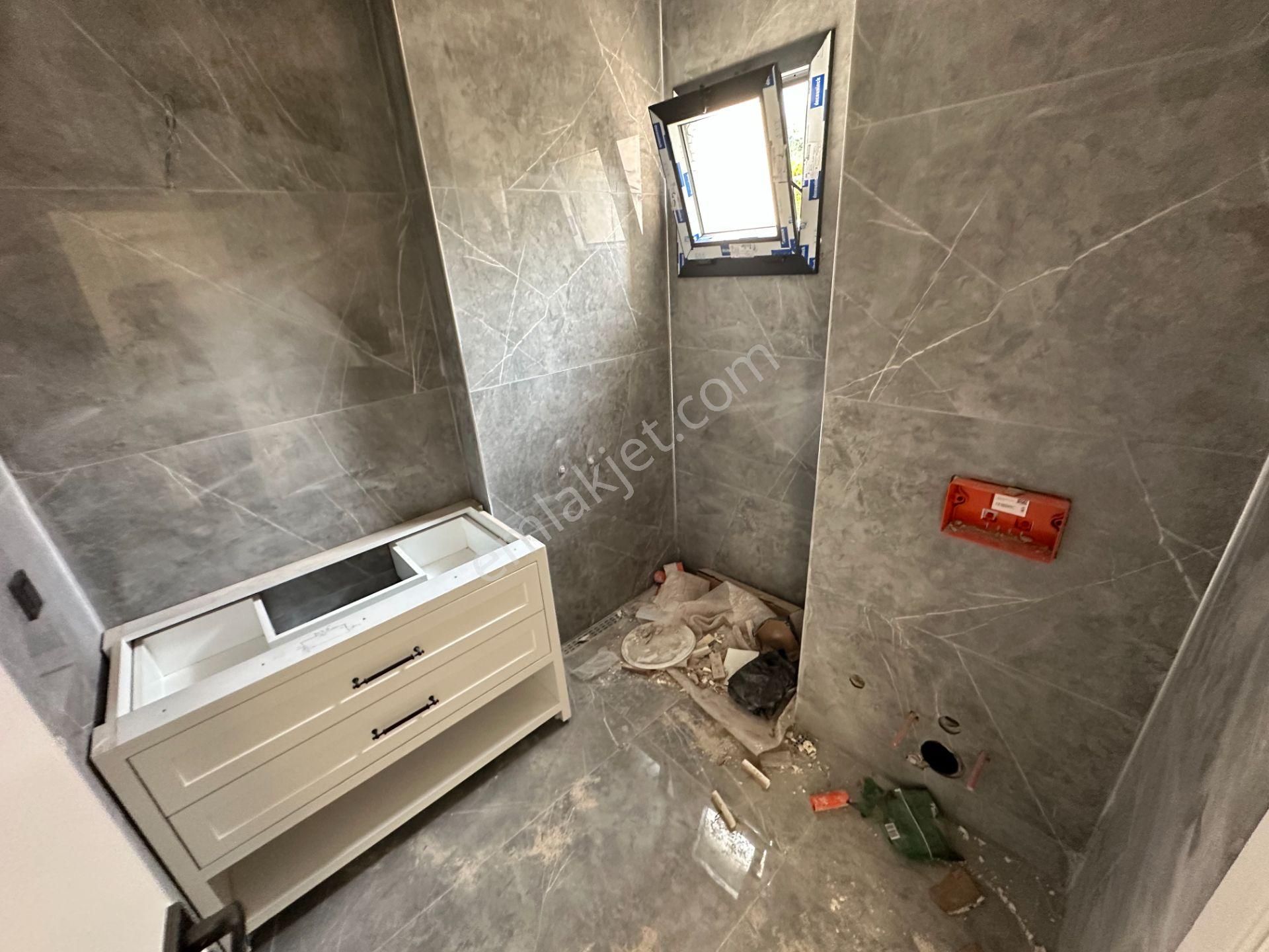 Seferihisar Ürkmez Merkezde Satılık Lüks 3 + 1 Dubleks Villa - Görsel 20