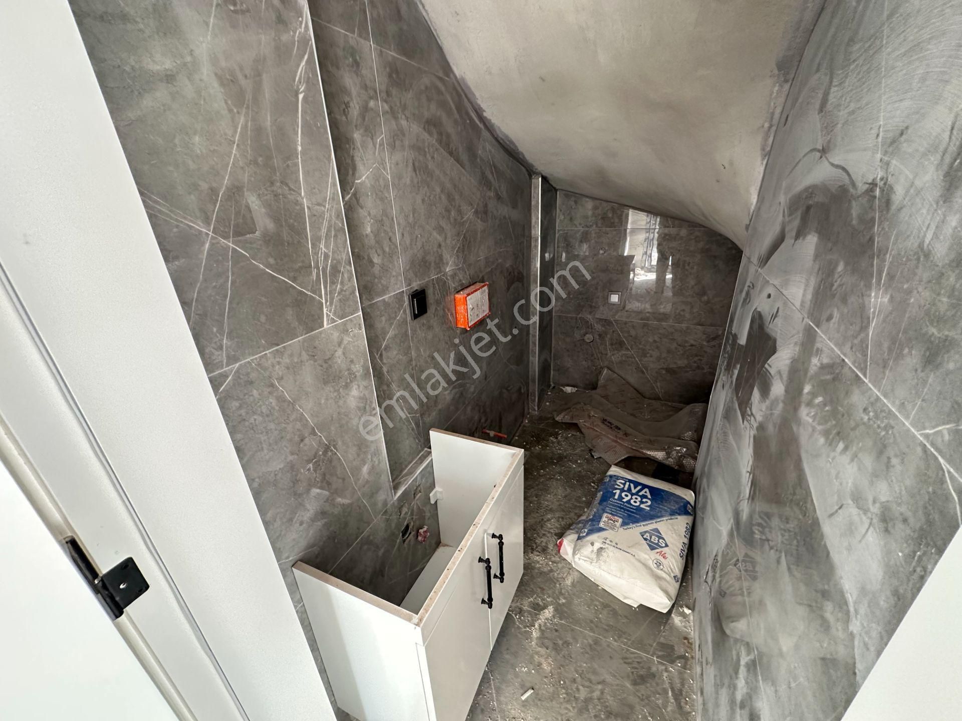 Seferihisar Ürkmez Merkezde Satılık Lüks 3 + 1 Dubleks Villa - Görsel 11