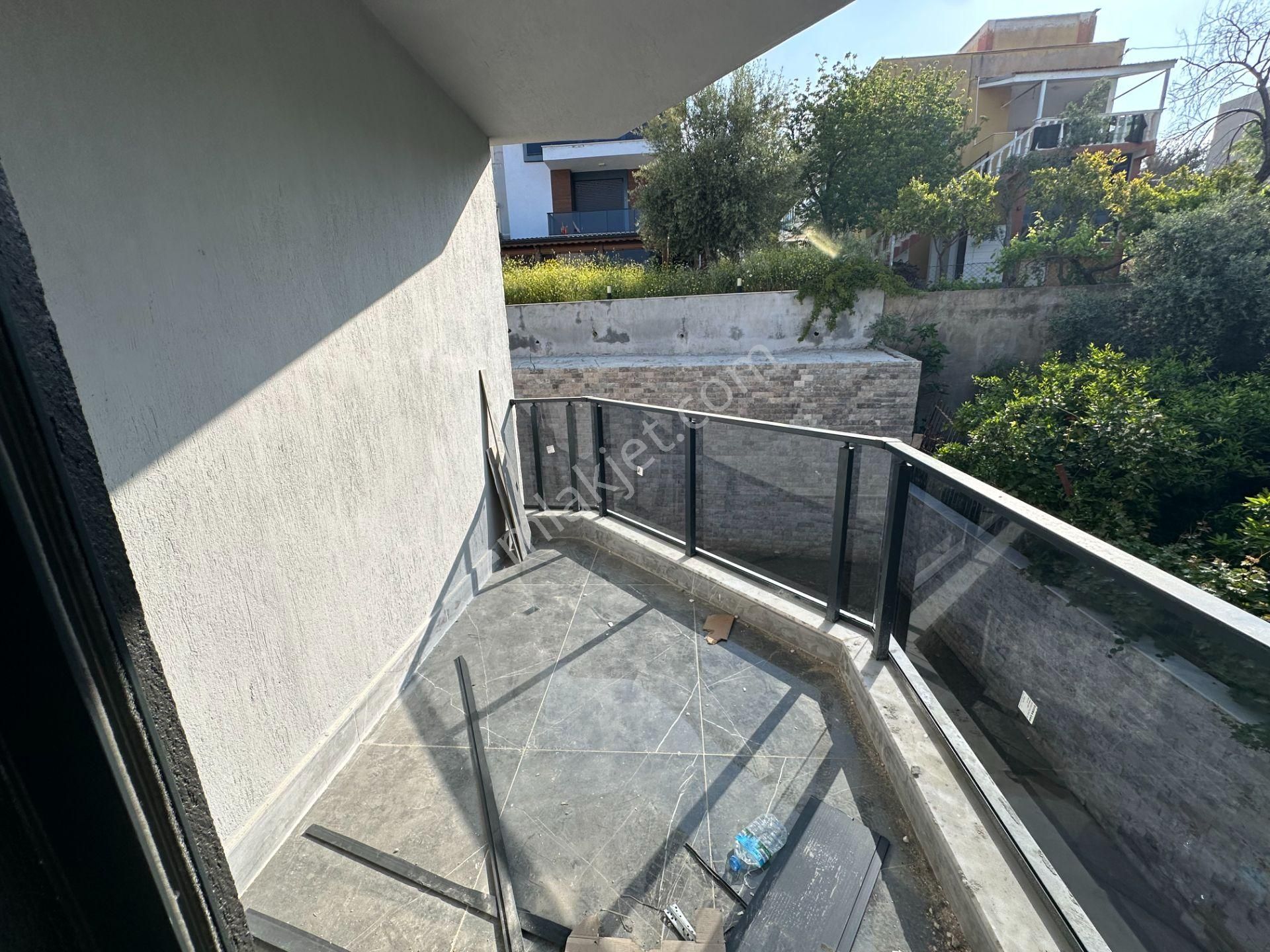 Seferihisar Ürkmez Merkezde Satılık Lüks 3 + 1 Dubleks Villa - Görsel 18