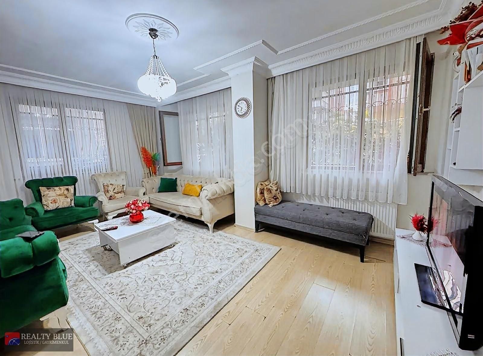 Çekmeköy M.akif'te Metoya Yakın Otoparklı İskanlı Genç Binada2+1 - Görsel 3