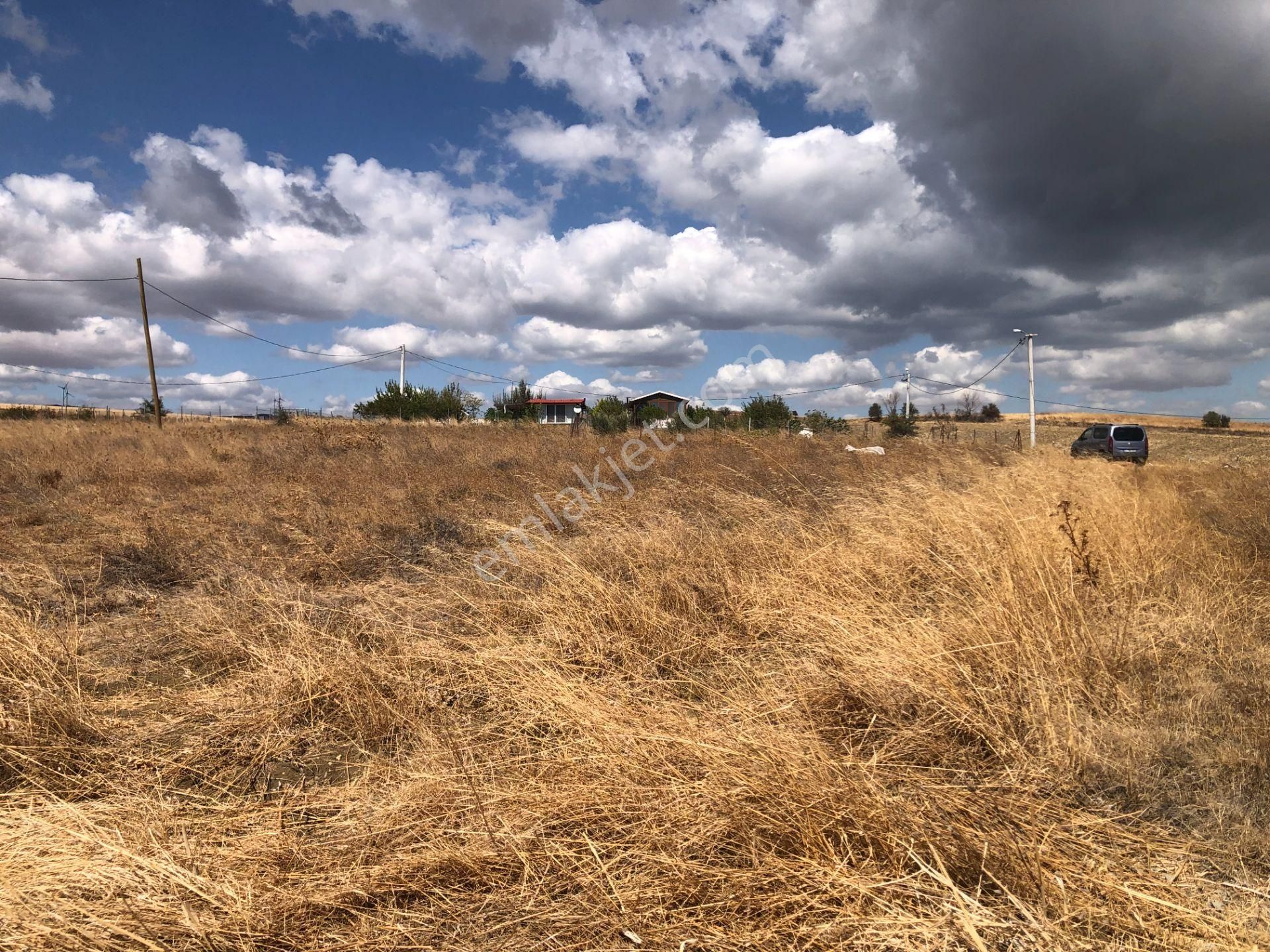 Şarköy De Işık Emlaktan İstiklal Mah De 590 M2 0/25 İmarlı İki Arsa - Görsel 8