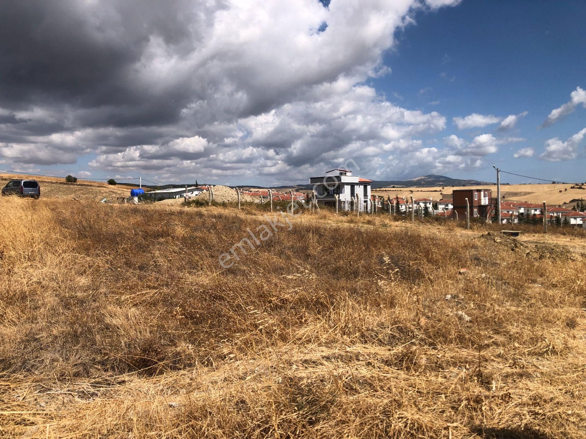 Şarköy De Işık Emlaktan İstiklal Mah De 590 M2 0/25 İmarlı İki Arsa - Görsel 6