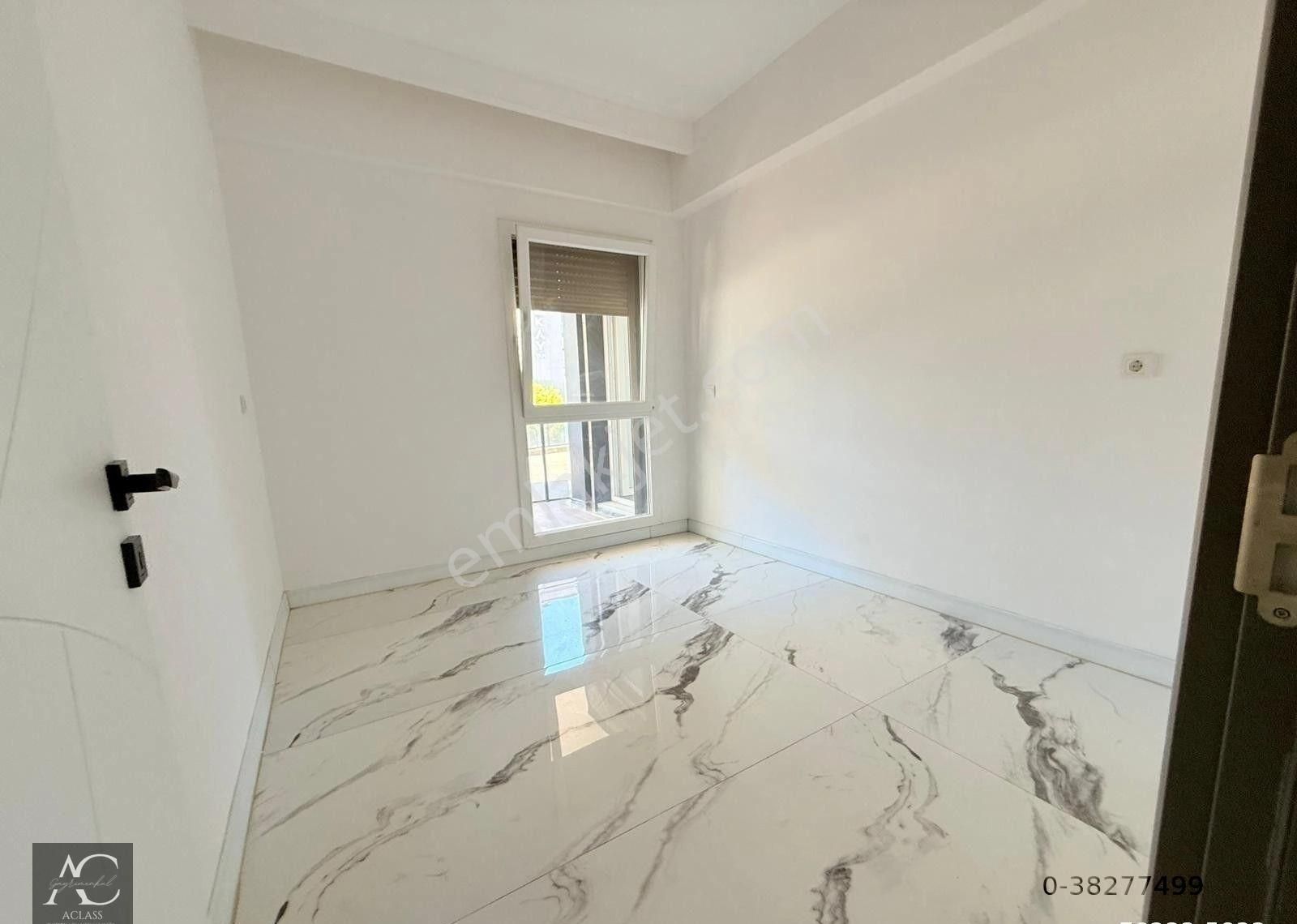 Merkezı Konumlı-7/24 Güvenlık-havuz-bahçe-otopark-yerden Isıtma-sosyal Alan-lüx-2+1 Fırsat Daire - Görsel 18