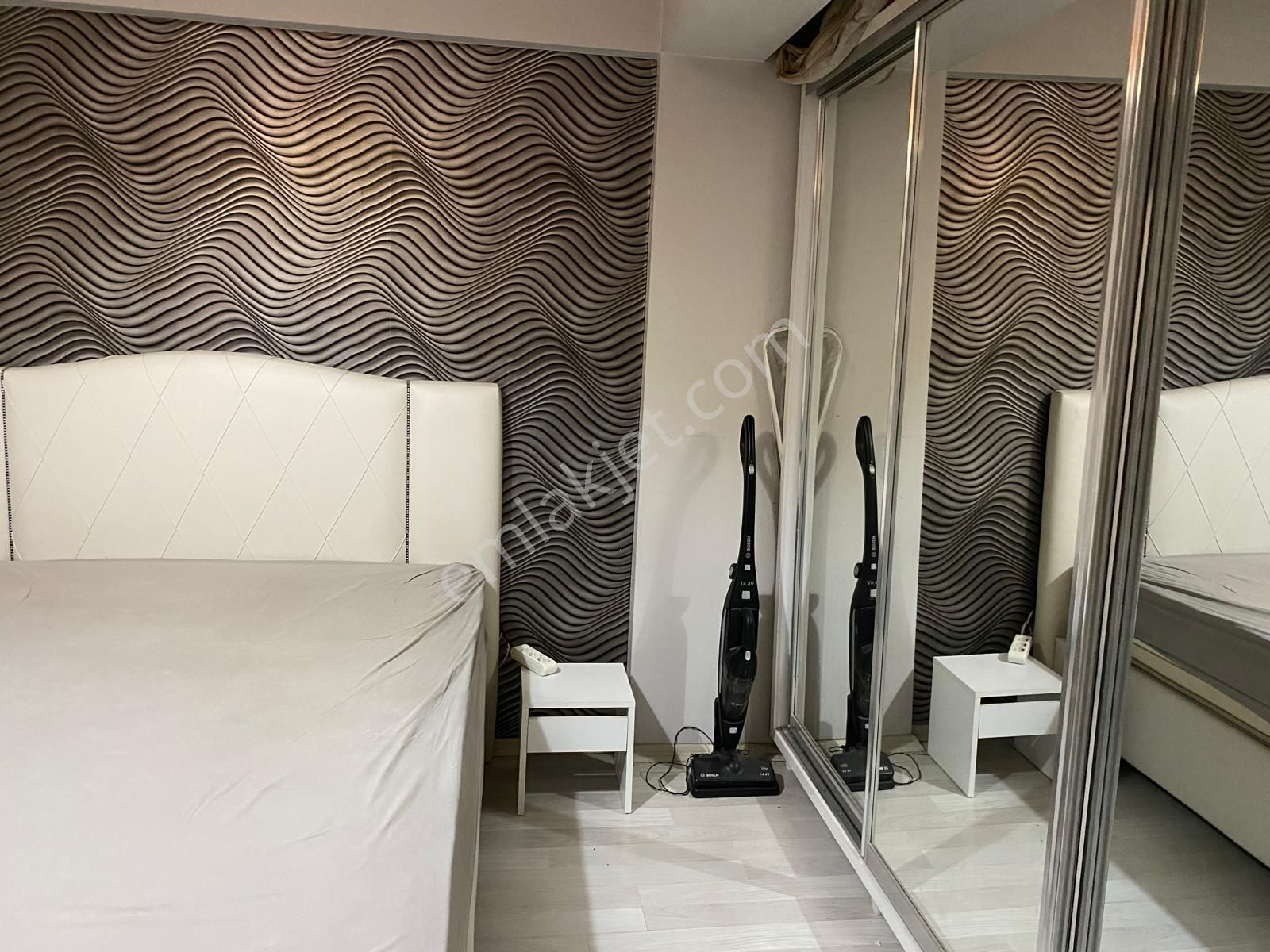 Karabağlar Aydın Mahallesi İçi Komple Yenilenmiş Satılık 3+1 Daire - Görsel 6