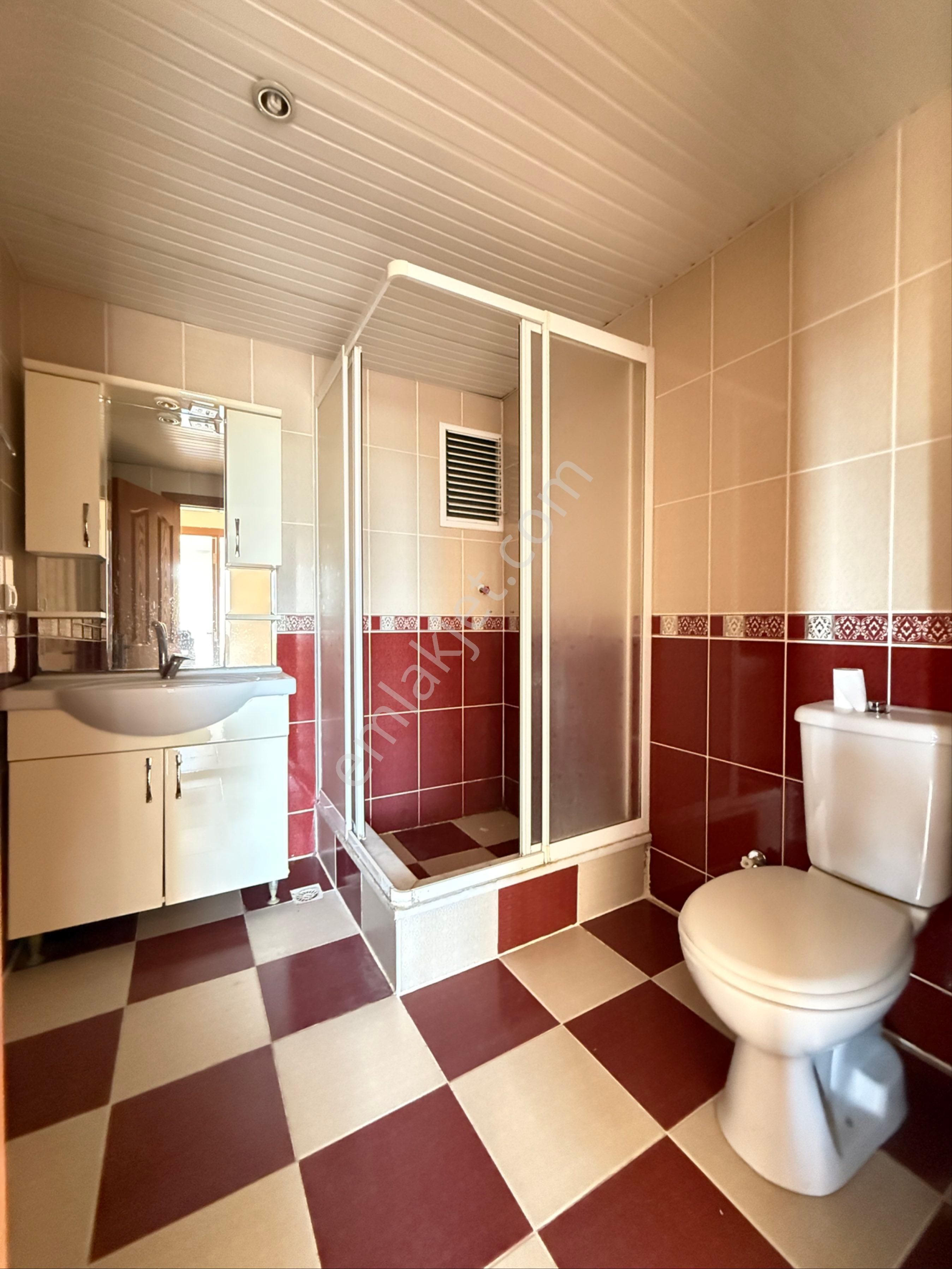 Türkmenbaşı Bulvar Üzeri Geniş 4+1 Açık Mutfak Çift Banyo 3 Balkonlu Cazip Satılık Kaçmaz Fiyat!! - Görsel 14