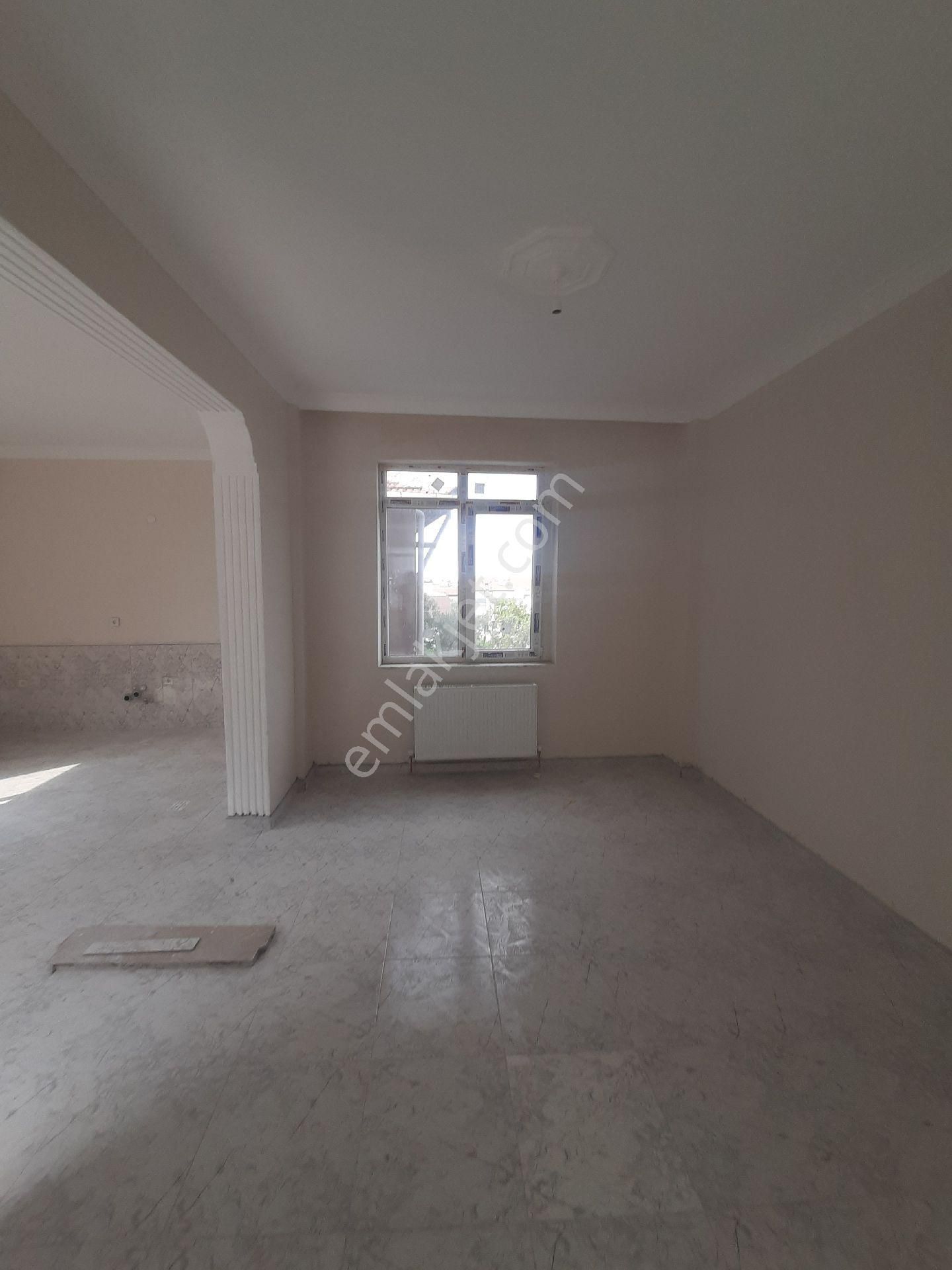 Hazal Emlkatan Satılık Müstakil Daire Yalova Gazi - Görsel 8