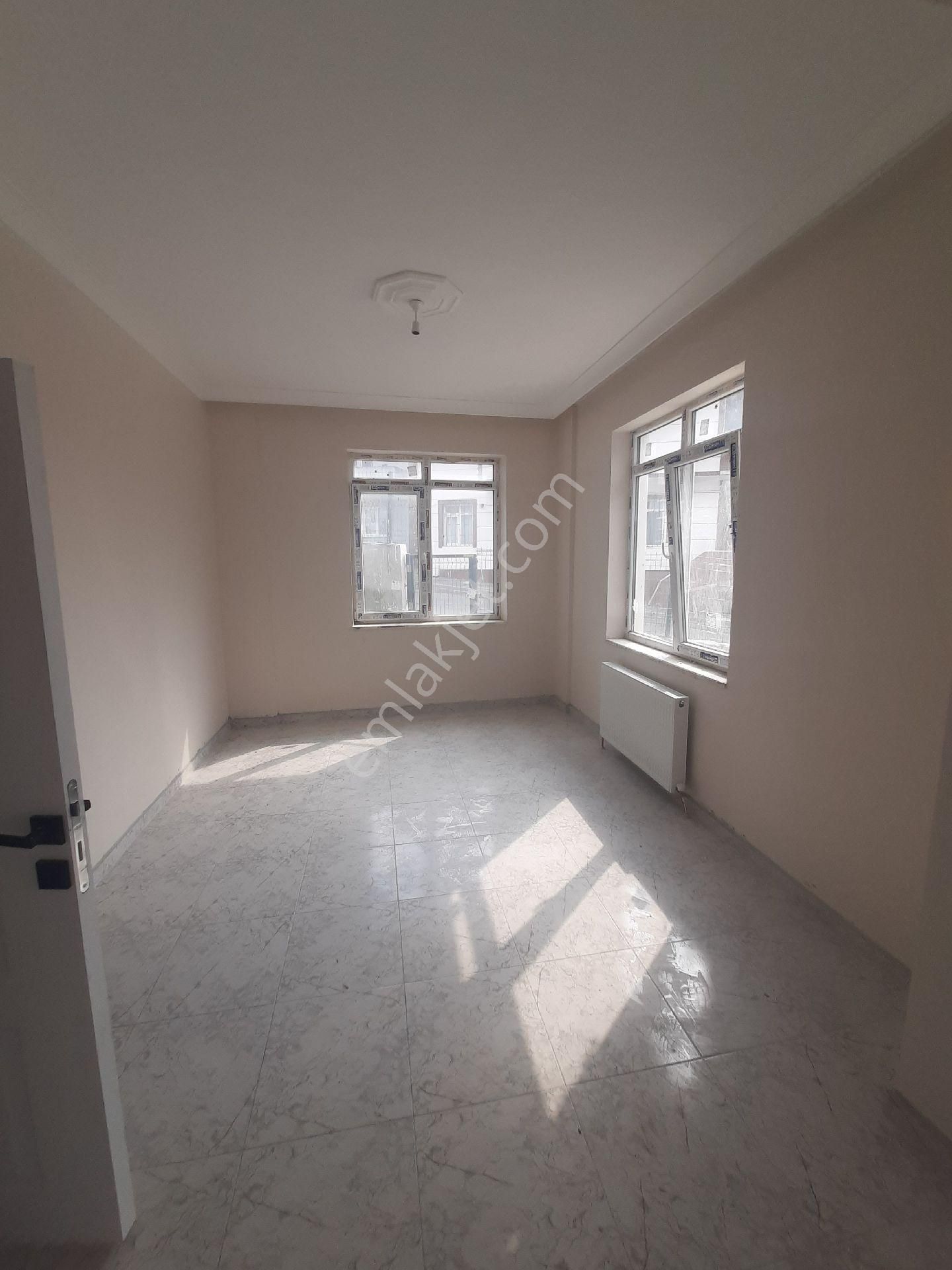 Hazal Emlkatan Satılık Müstakil Daire Yalova Gazi - Görsel 10