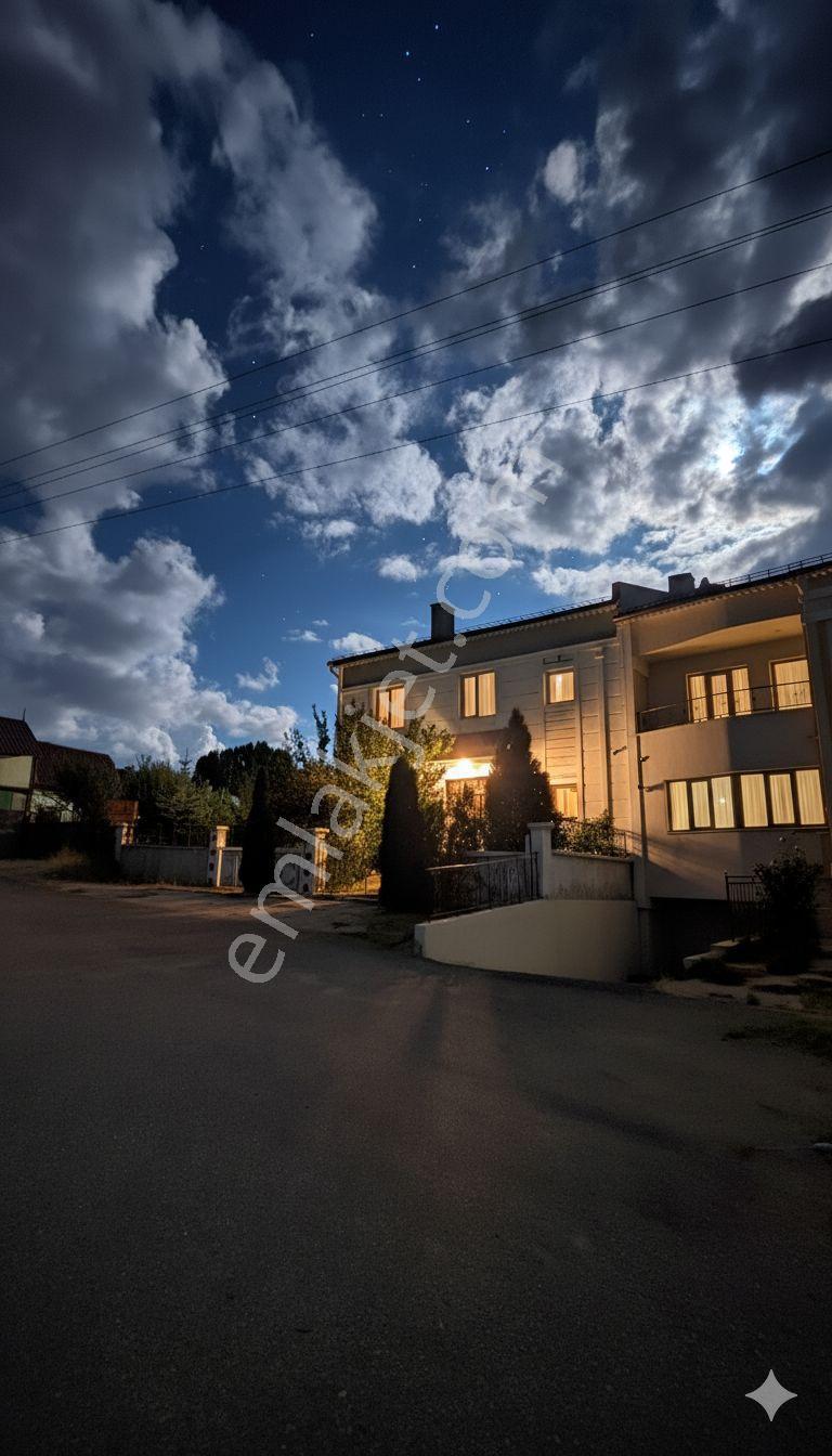 Karşıyaka Mah. Takasa Açık Satılık Lüks Villa Ve Arsalar