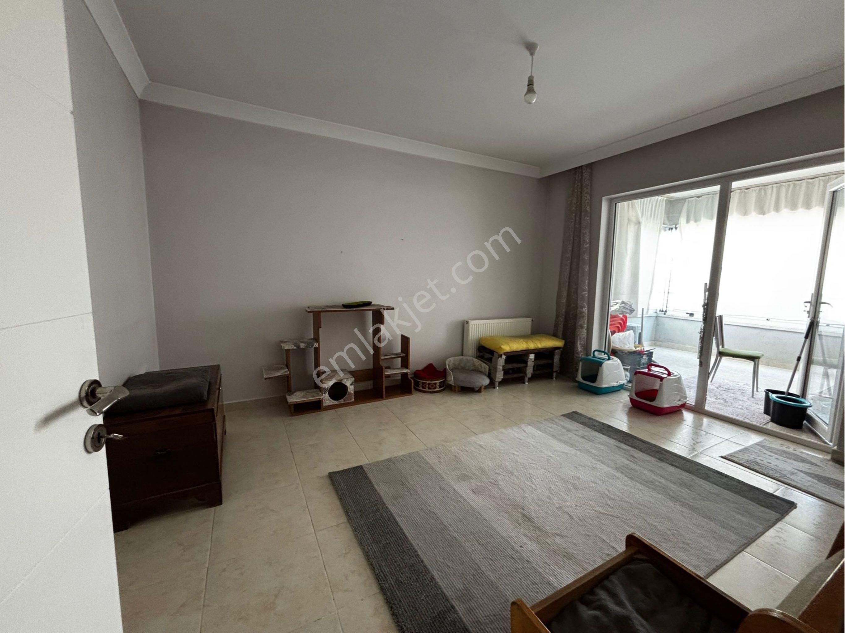 Sincan Pınarbaşı Mah Ön Cephe Ful Yapılı Çok Geniş 4+1 Daire - Görsel 4