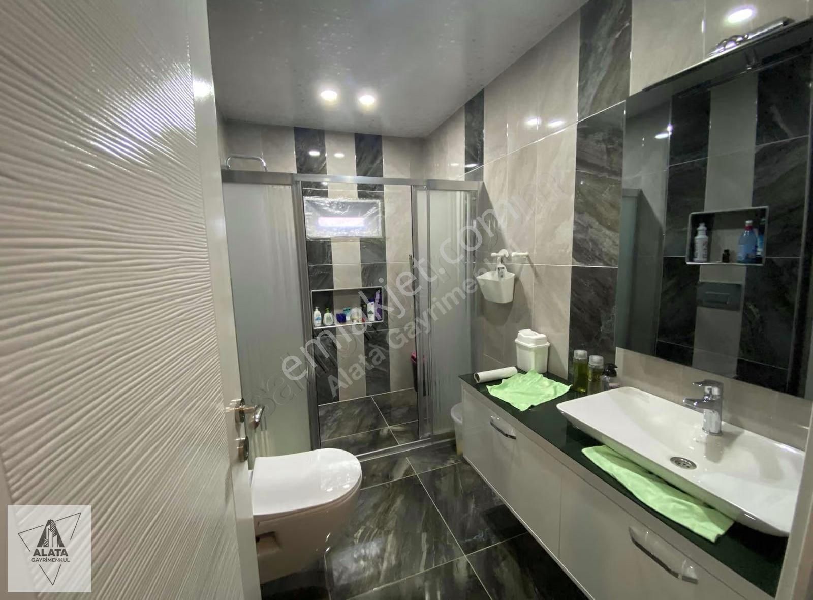 Aslanlı'nın 1.5 Dönüm İçinde Emsalsiz Villası Satışta - Görsel 25