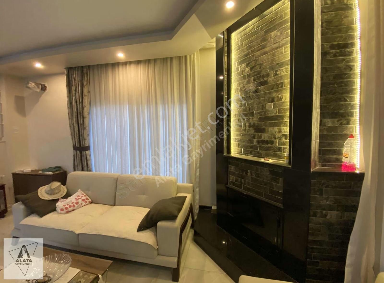 Aslanlı'nın 1.5 Dönüm İçinde Emsalsiz Villası Satışta - Görsel 17