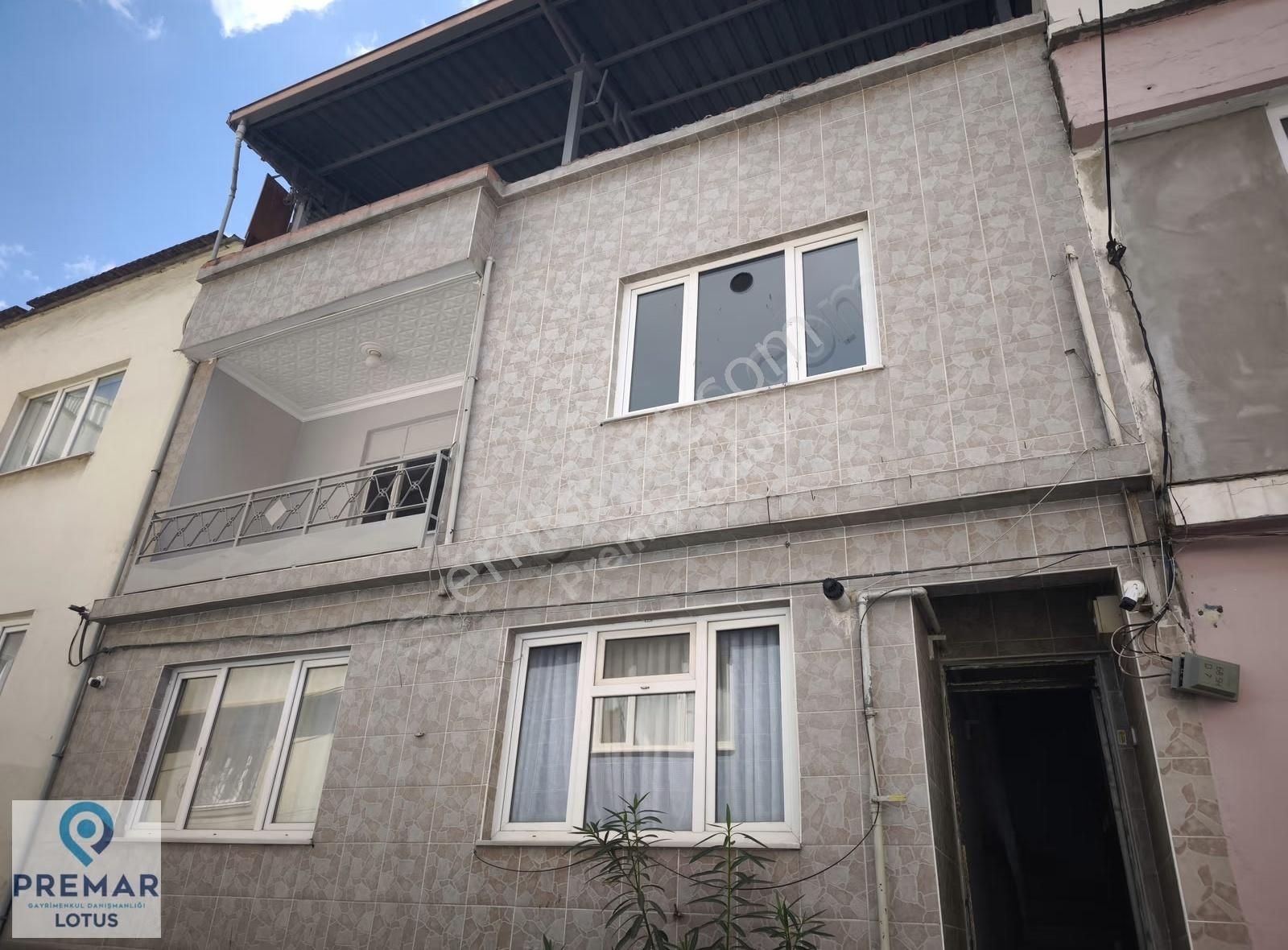 Bursa Yıldırım Selçuk Bey Satılık Müstakil Ev