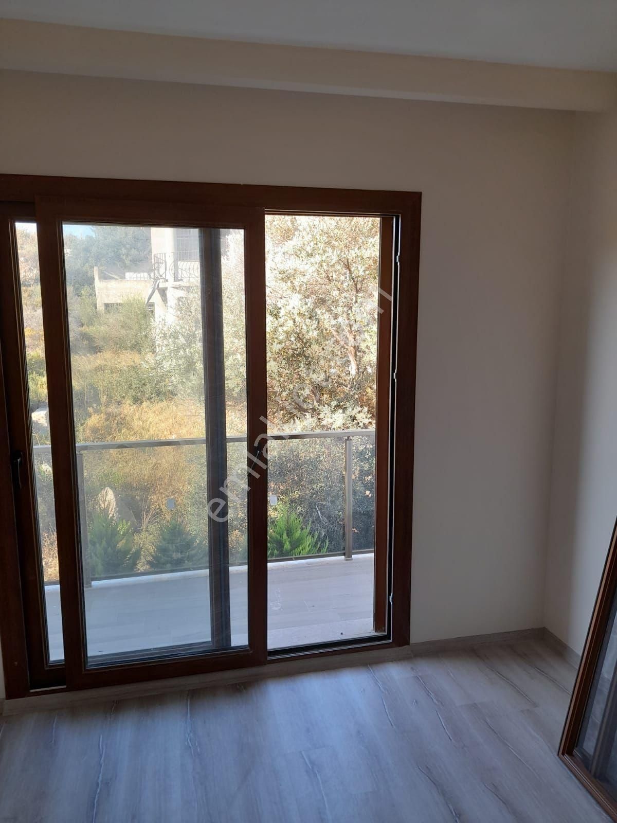 Alaçatı Gayrimenkulden Şifne'de Denize Yakın Sıfır Havuzlu Villa - Görsel 12