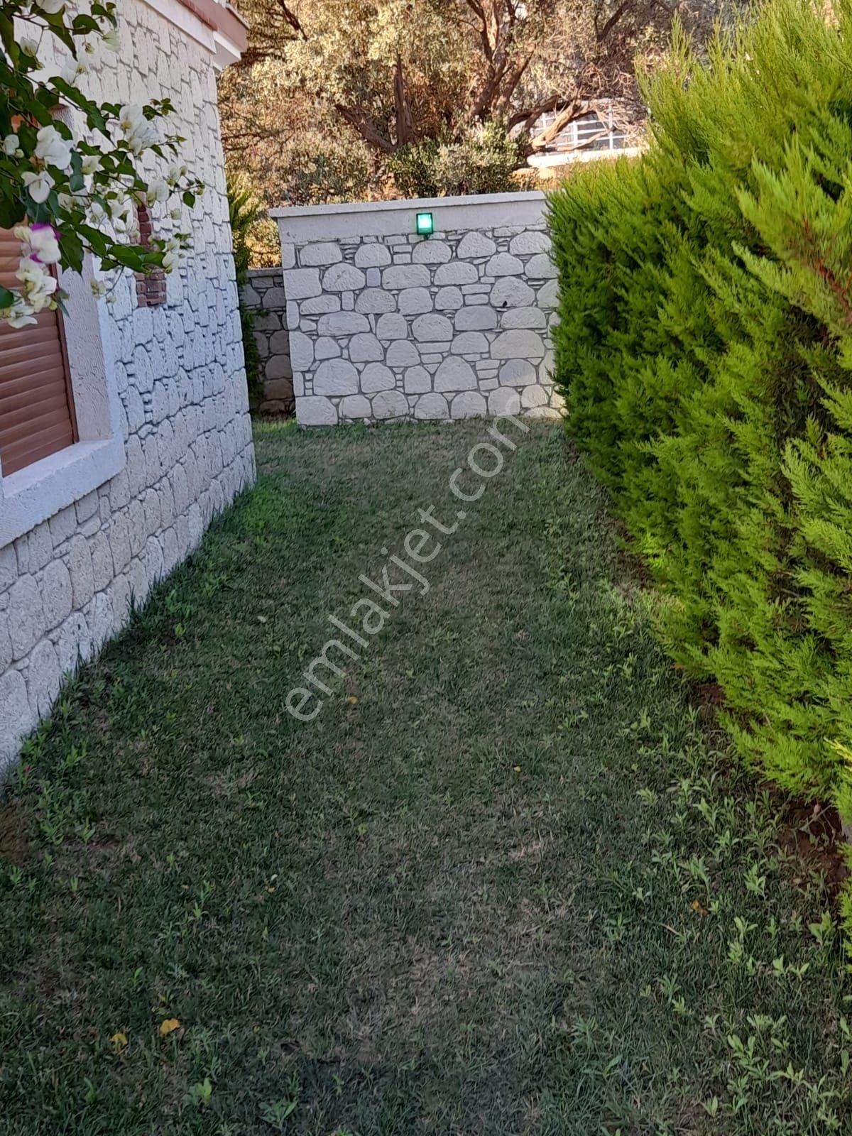 Alaçatı Gayrimenkulden Şifne'de Denize Yakın Sıfır Havuzlu Villa - Görsel 17
