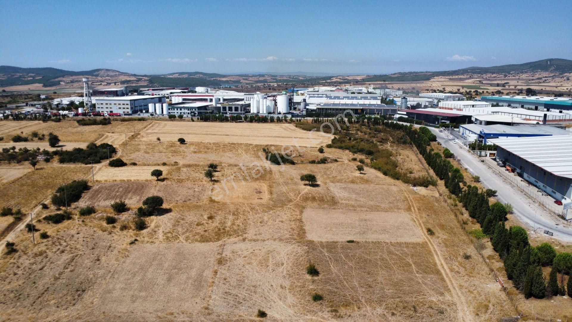 Biga Balıklıçeşme'de 678 M2 Sanayi Ve Konut İmarlı Köşe Arsa - Görsel 18