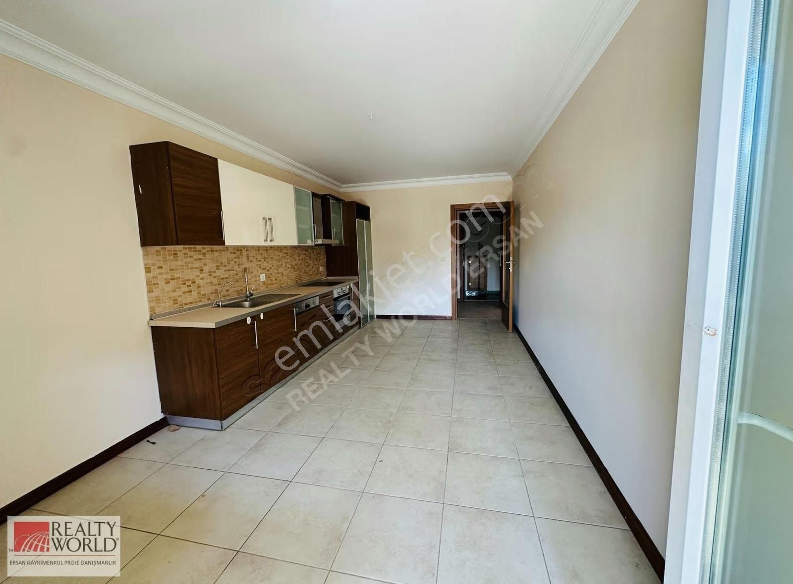 Eyüp Göktürk'te İst. Cad. Üzeri Sitede 2+1 150m2 Kiralık Arakat - Görsel 8