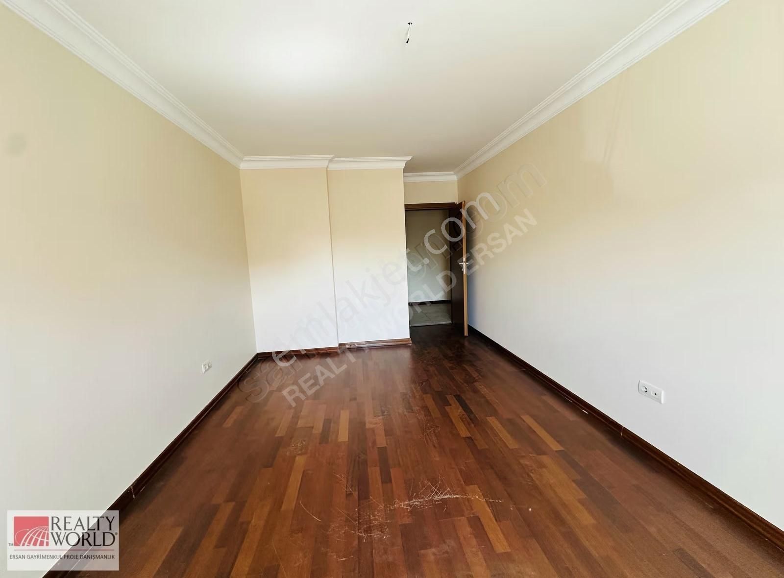 Eyüp Göktürk'te İst. Cad. Üzeri Sitede 2+1 150m2 Kiralık Arakat - Görsel 33