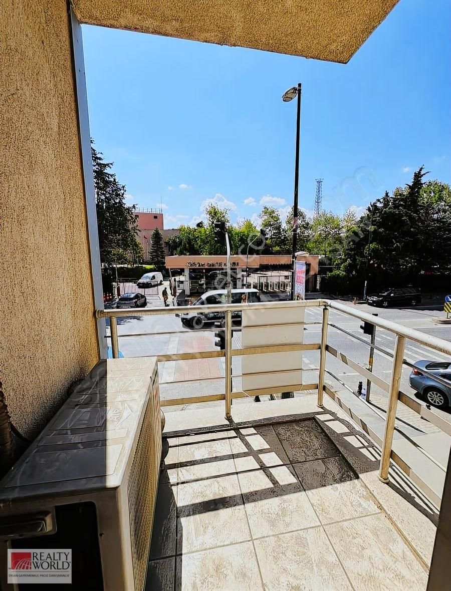 Eyüp Göktürk'te İst. Cad. Üzeri Sitede 2+1 150m2 Kiralık Arakat - Görsel 11