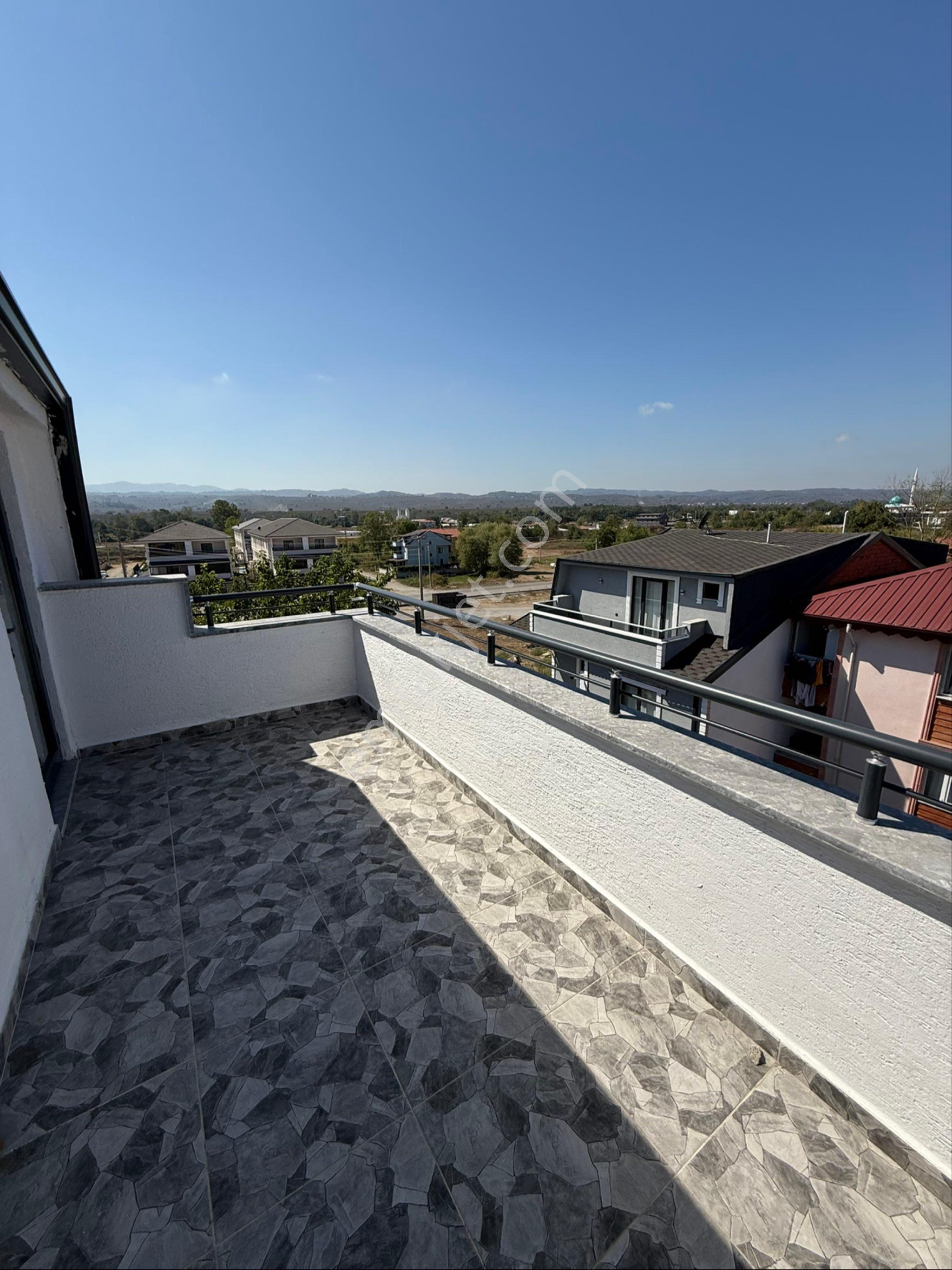 Kocaali / Yalı Mahallesi – Özel Otorparklı Özel Havuzlu 4+1 Tripleks Villa - Görsel 2