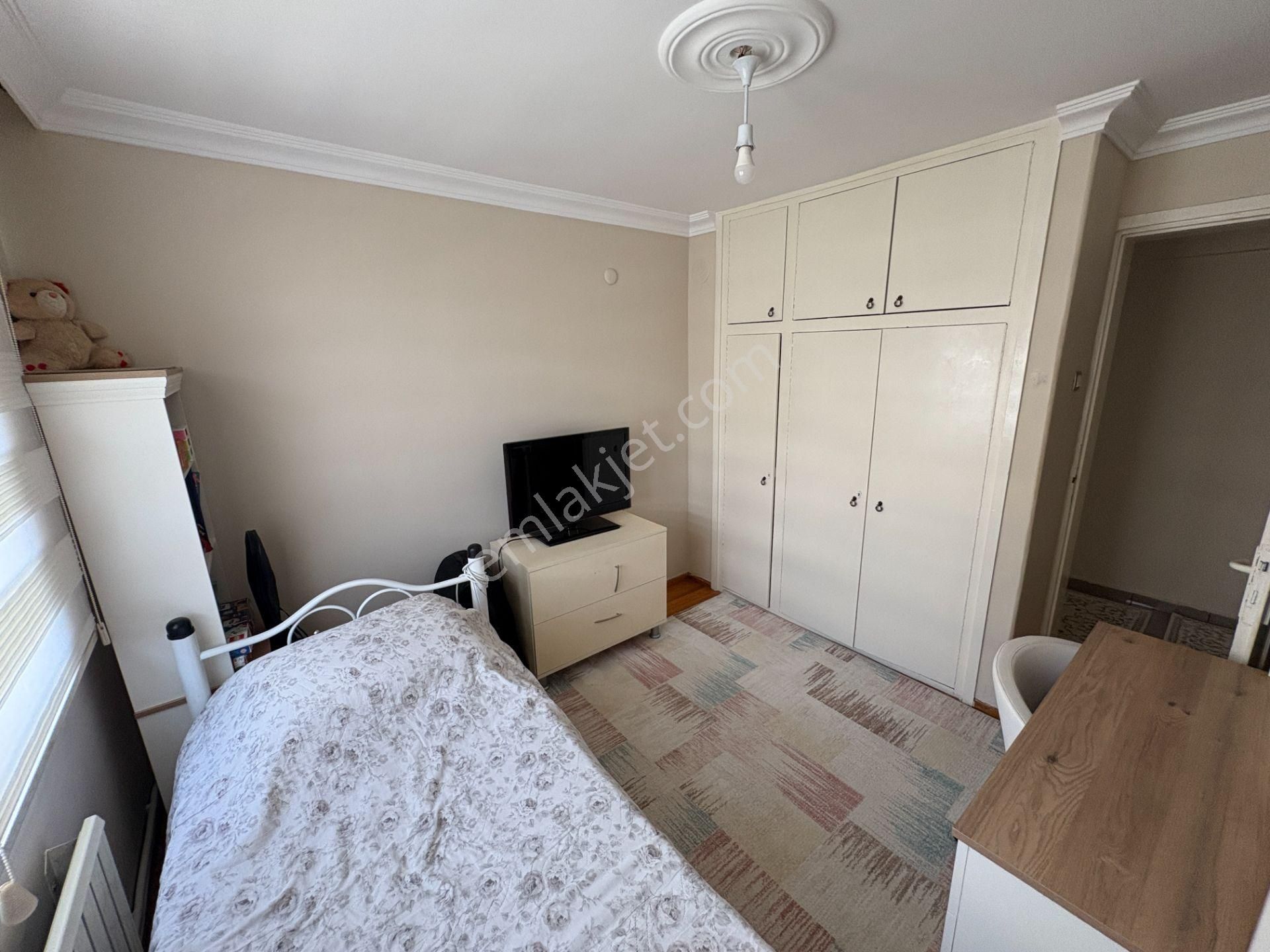 Bornova Gediz Cad. Üzeri Satılık Arakat 3+1 - Görsel 22