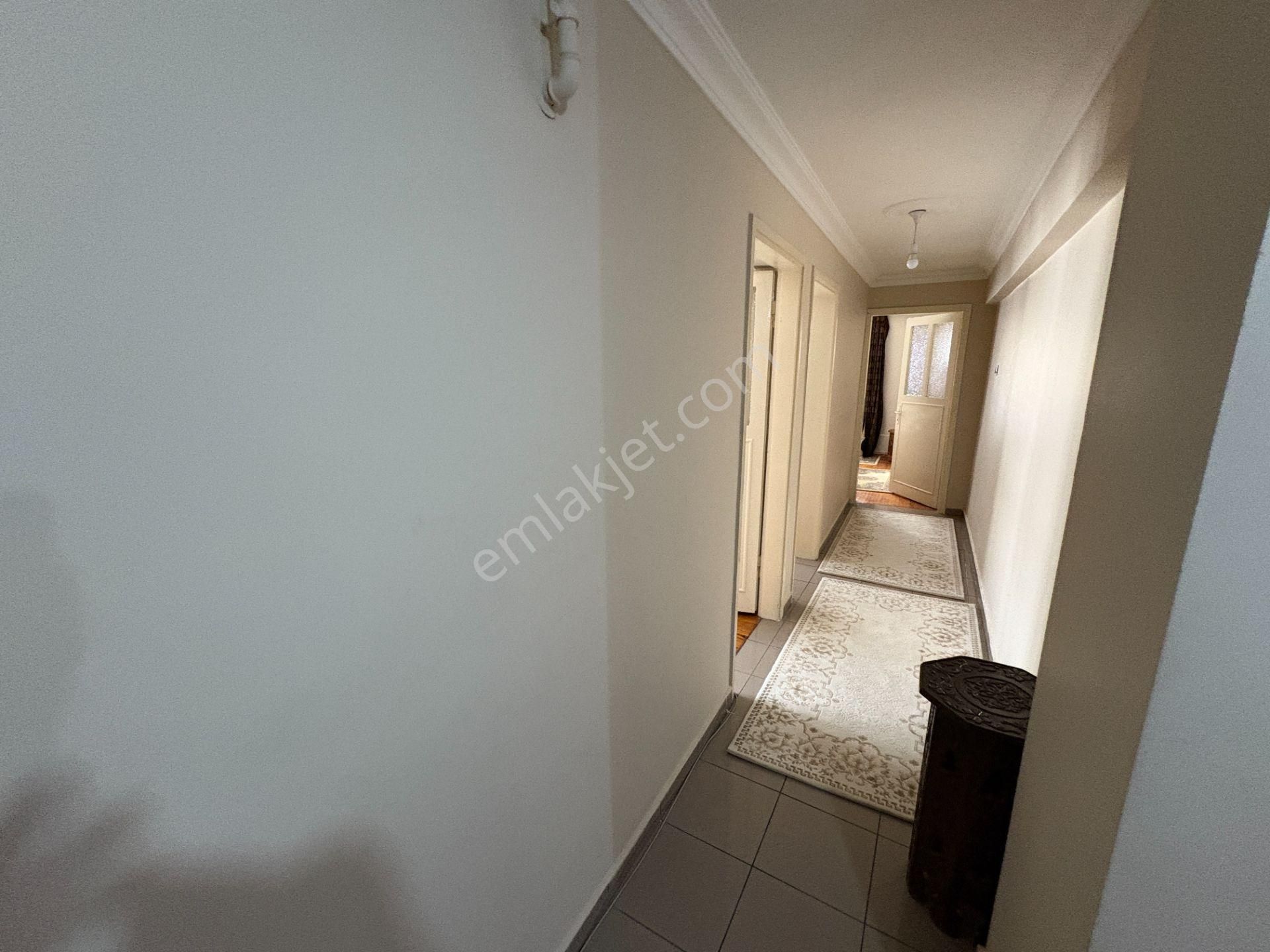 Bornova Gediz Cad. Üzeri Satılık Arakat 3+1 - Görsel 30