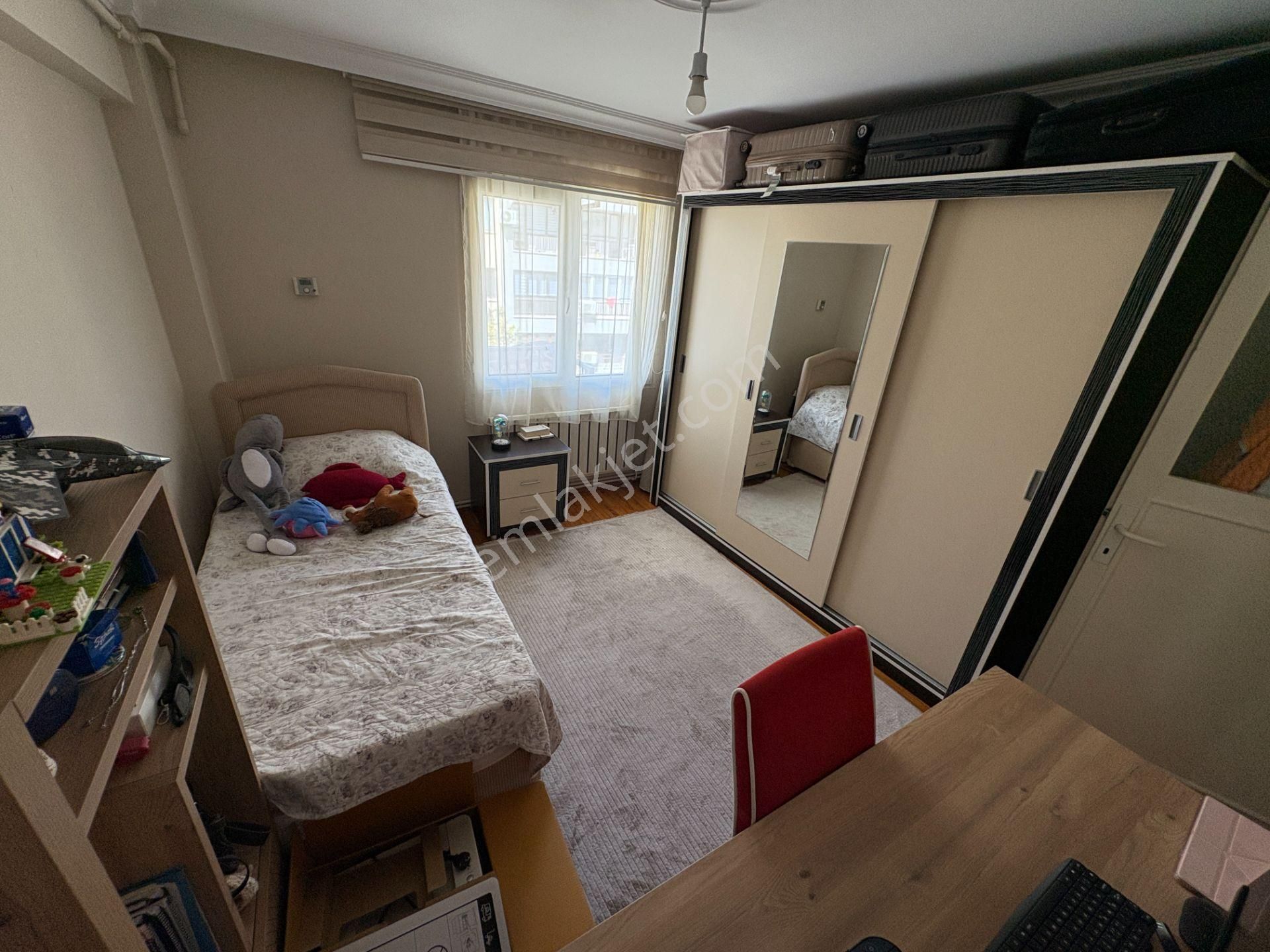 Bornova Gediz Cad. Üzeri Satılık Arakat 3+1 - Görsel 20