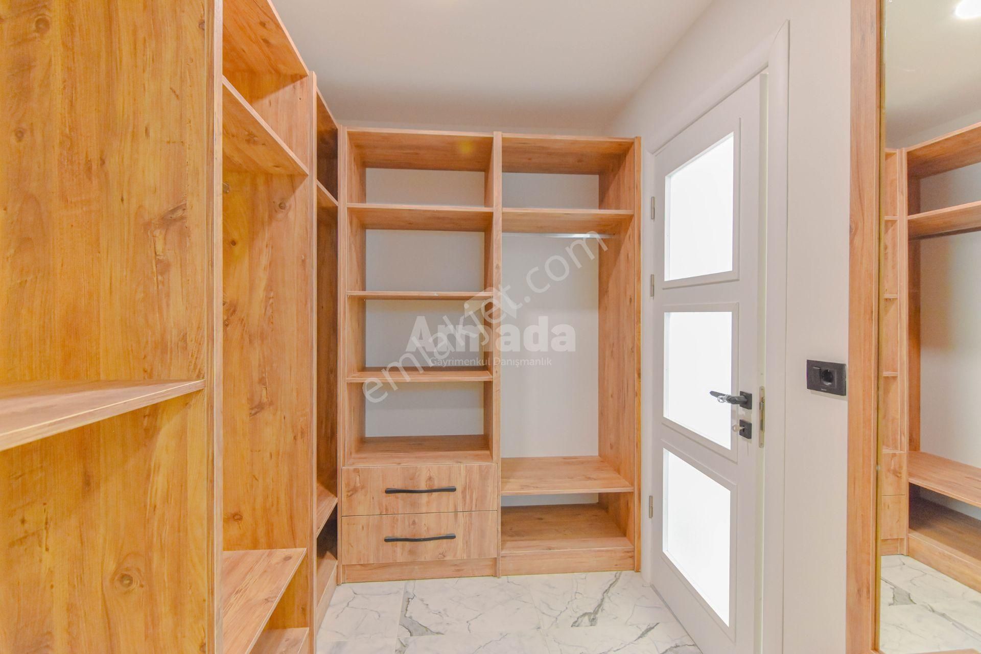 Kuşadası Ege Mahallesi'nde 3+1 Bahçeli Daire - Görsel 25