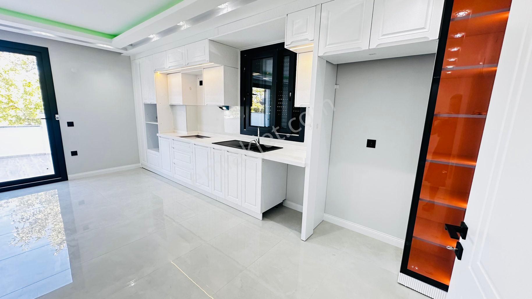 Böylesi Başka Yok ❗️ 3 Ebeveyn Yatak Odalı Triplex Villa❗️ - Görsel 10