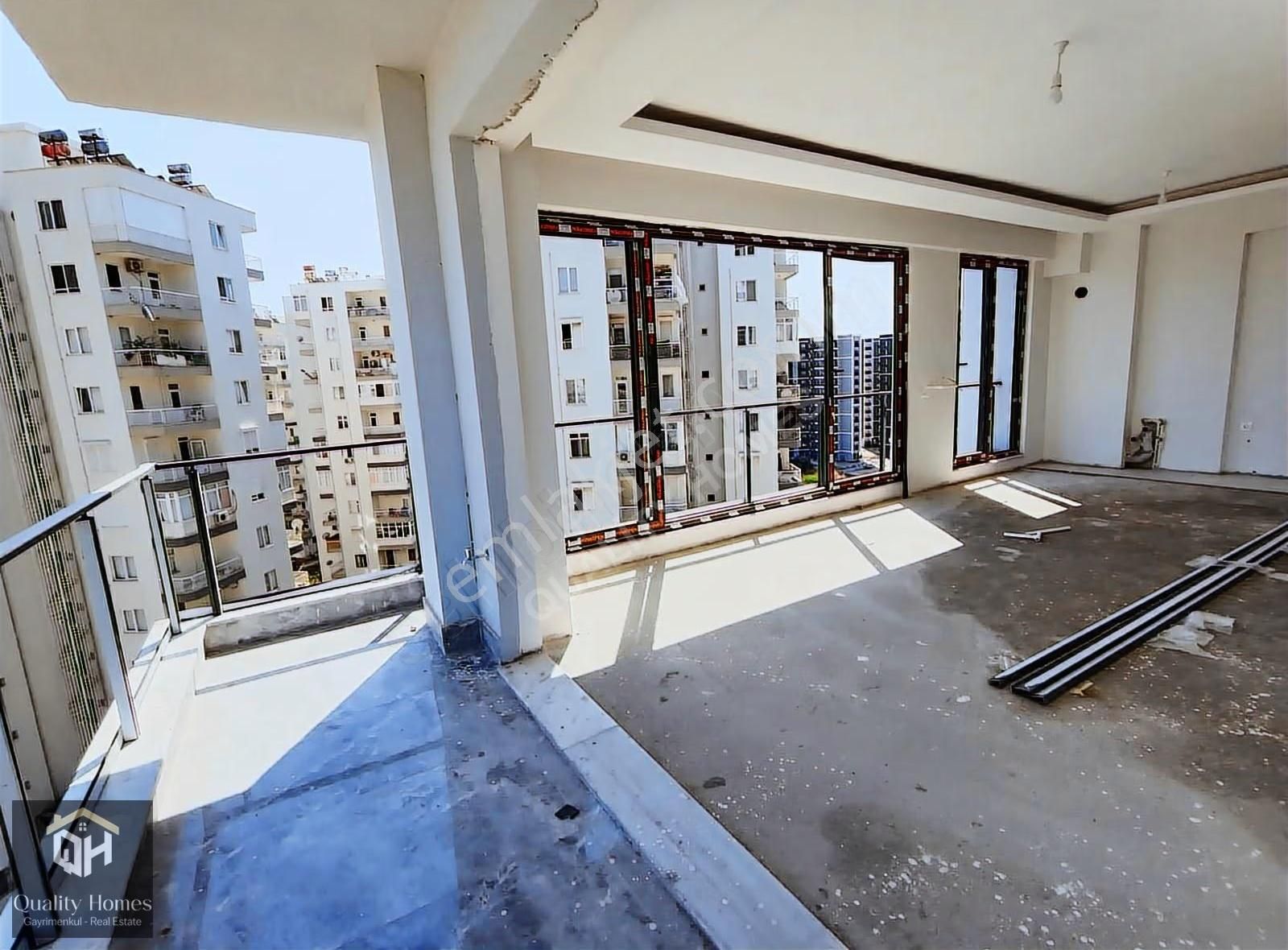 Satılık 2+1 Daire Lara Plajı Yakın Havuzlu Güvenlikli Sitede - Görsel 12