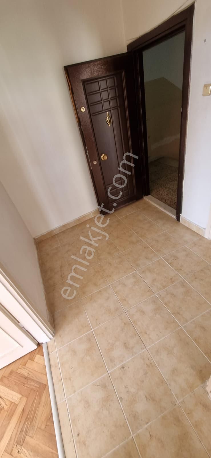 Ümraniye Sütçü İmam Caddesinde 2+1 Geniş Kiralık Daire - Görsel 22