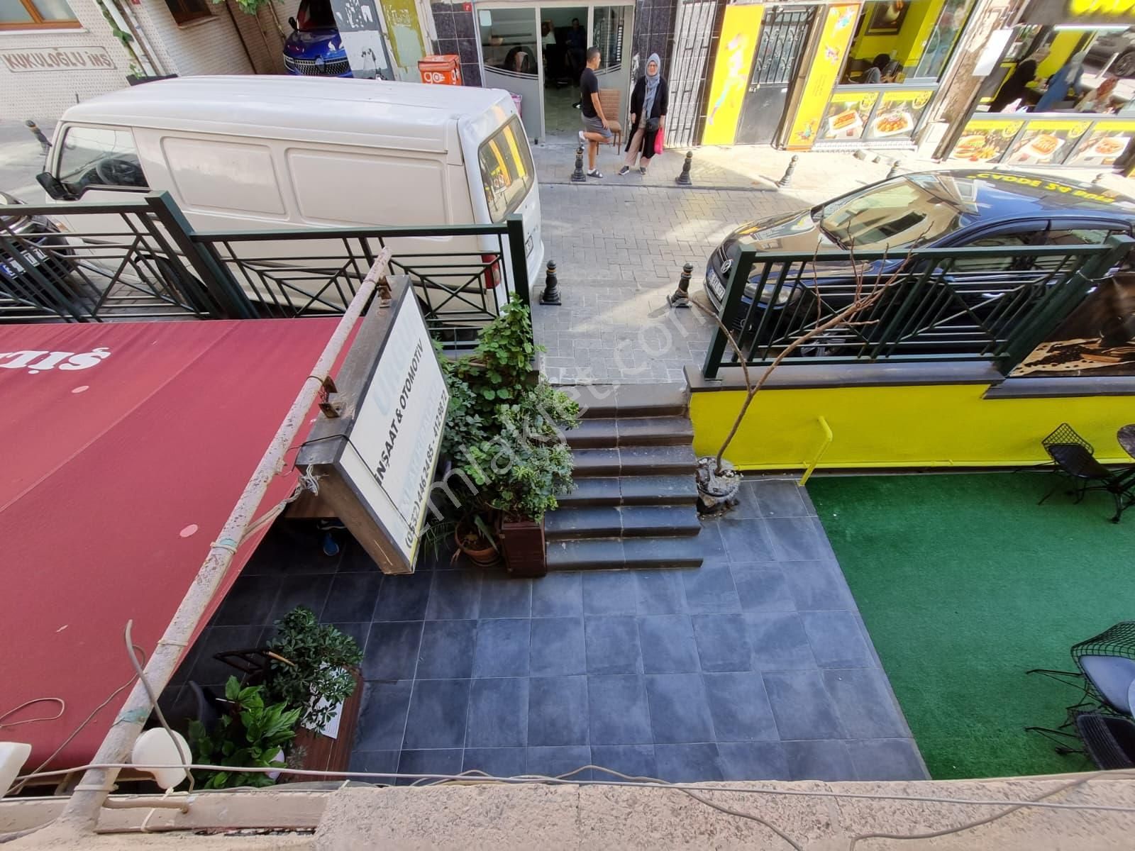Ümraniye Sütçü İmam Caddesinde 2+1 Geniş Kiralık Daire - Görsel 10