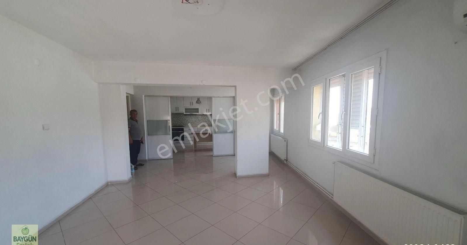 Karabağlar Barış Mahallesi Satılık 2+1 Geniş Daire - Görsel 14