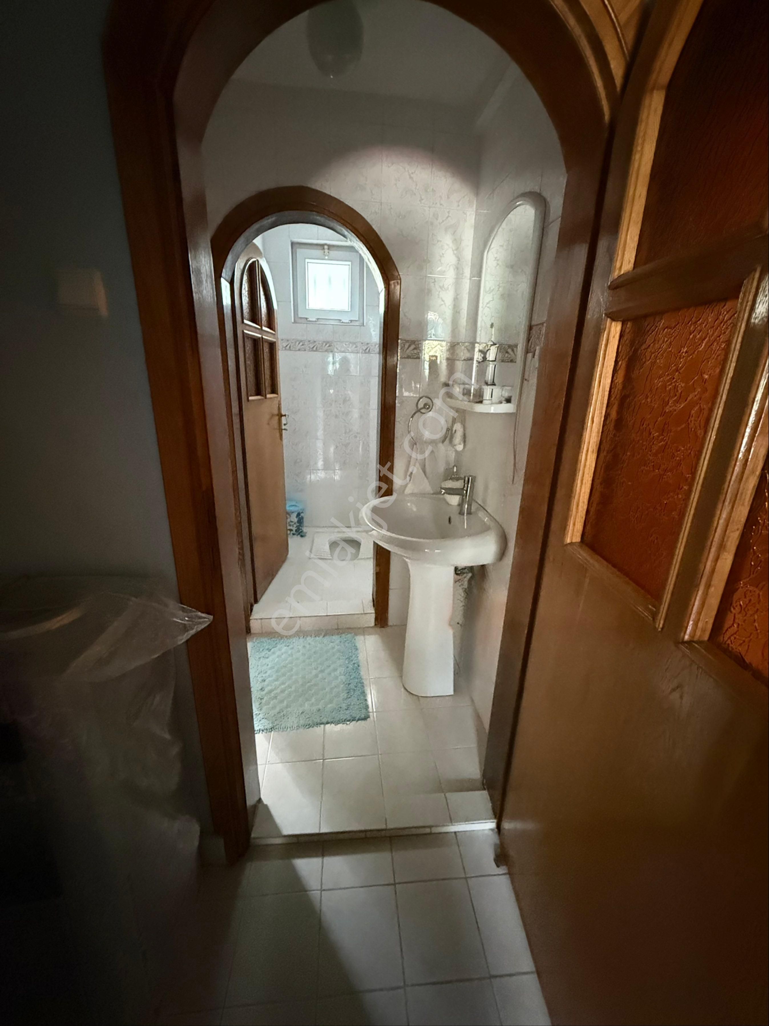 Bursa Gemlik Kumsazda Lüks Satılık Villa - Görsel 41