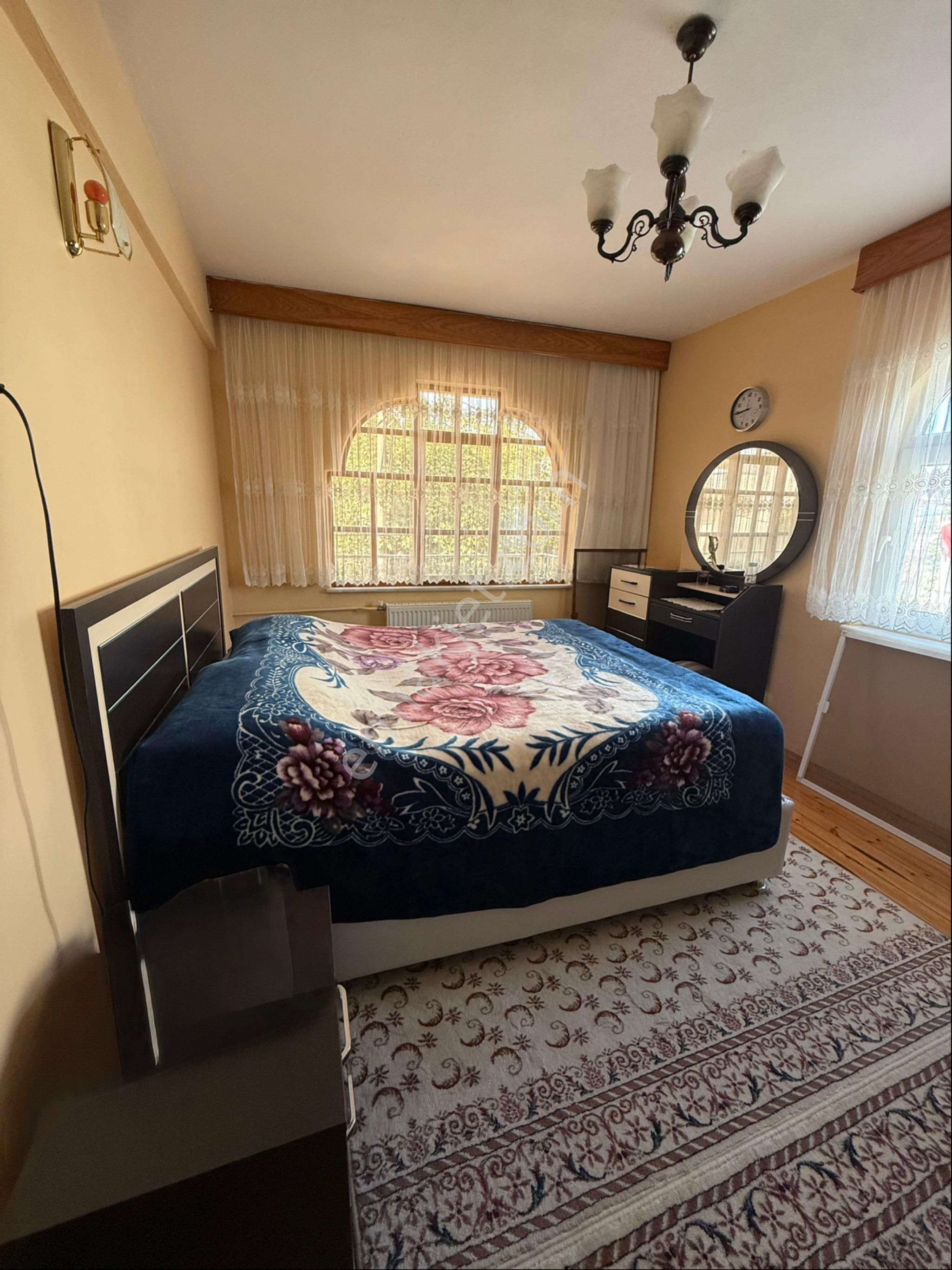 Bursa Gemlik Kumsazda Lüks Satılık Villa - Görsel 30
