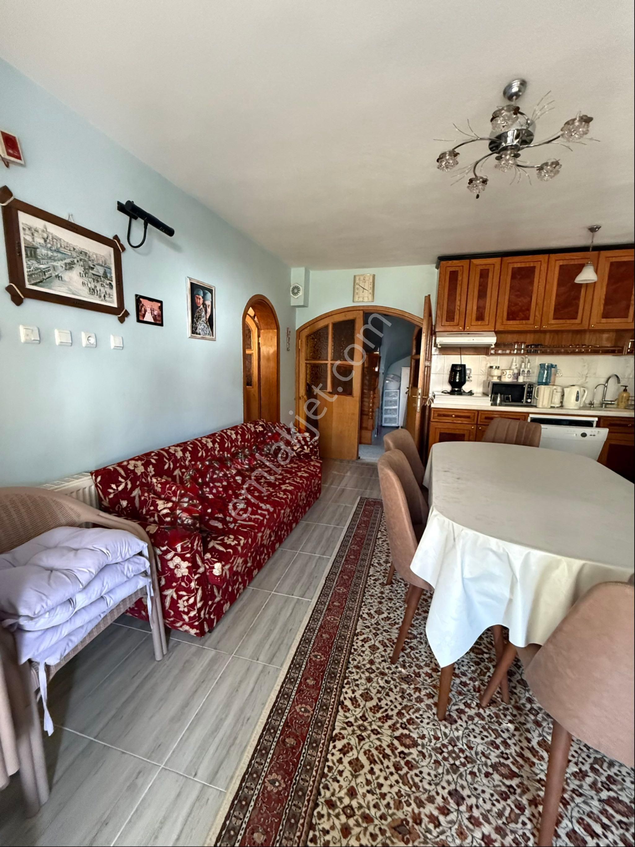 Bursa Gemlik Kumsazda Lüks Satılık Villa - Görsel 6