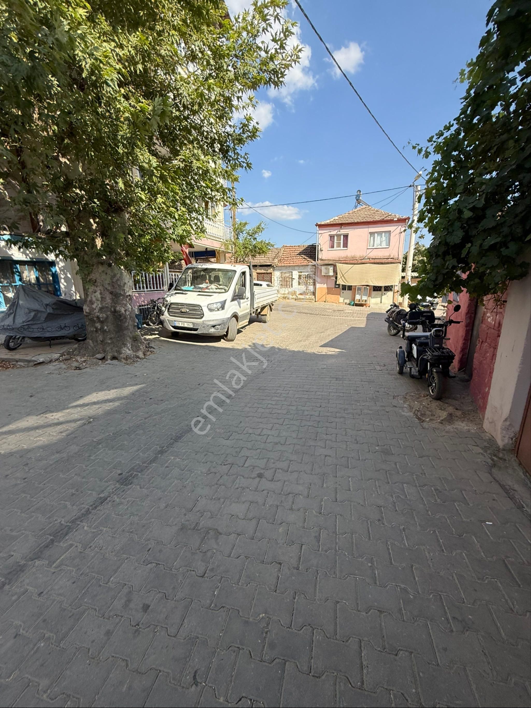 Satılık 374 Metrekare Müstakil Ev - Görsel 11