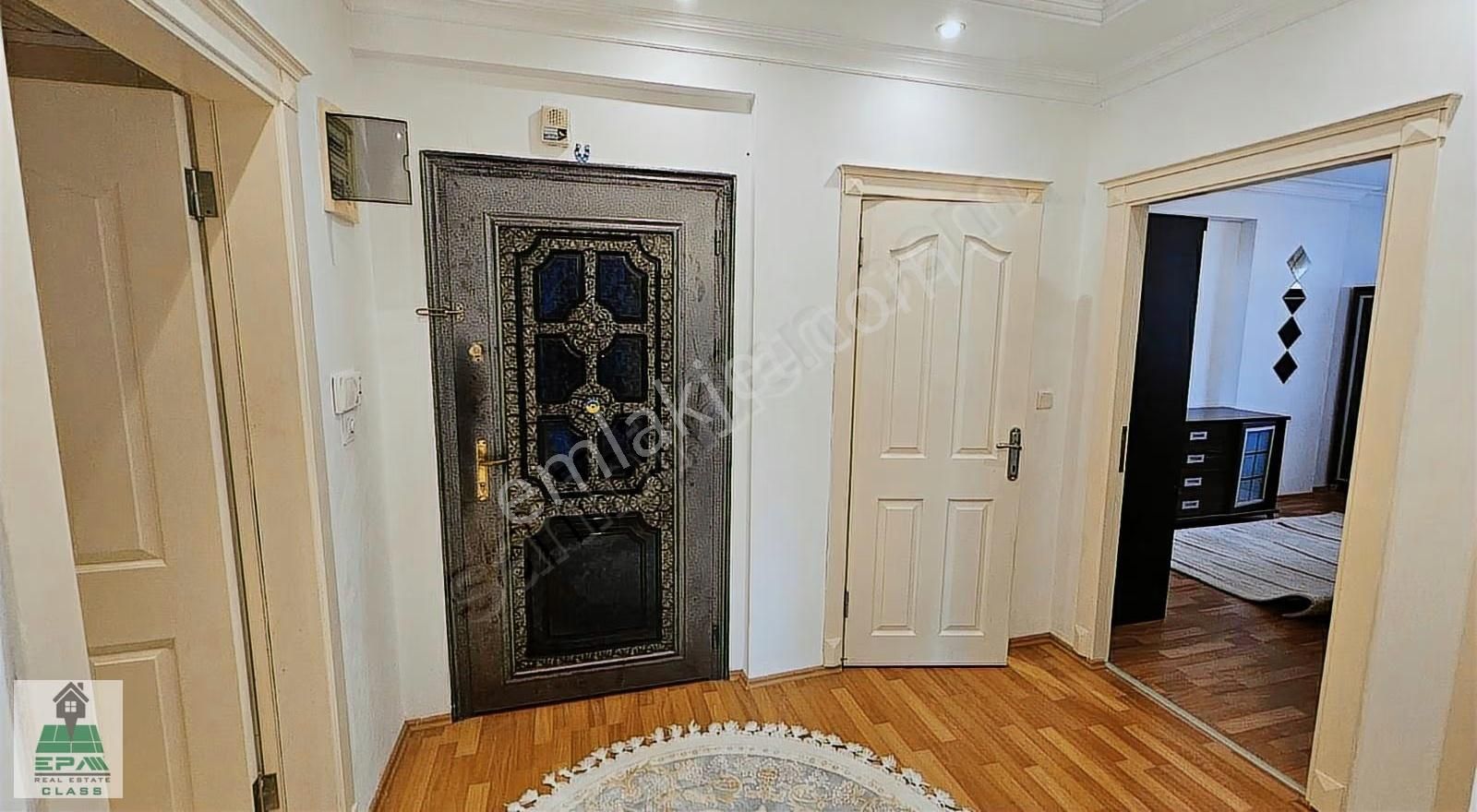 Mahmutlar Mevkiinde Satılık Denize Yakın Konumda Eşyalı Daire - Görsel 7