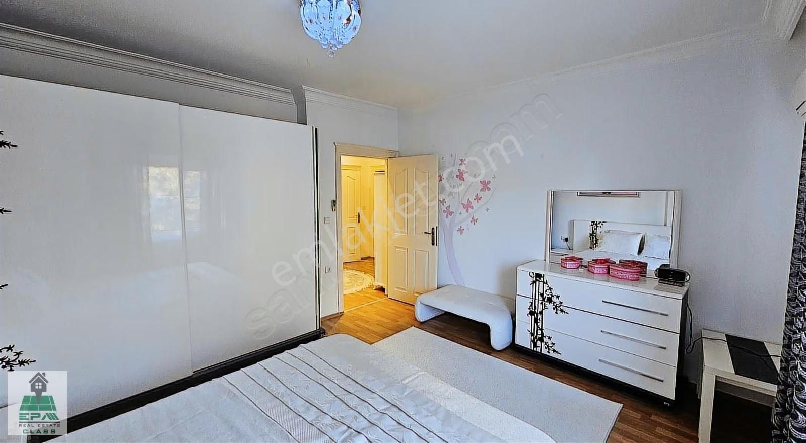 Mahmutlar Mevkiinde Satılık Denize Yakın Konumda Eşyalı Daire - Görsel 8