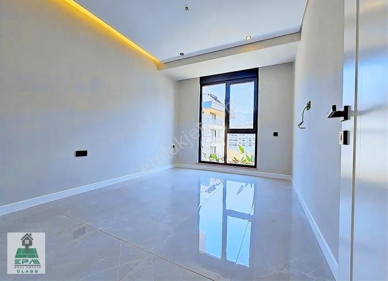 Alanya Oba Mevkiinde Satılık Site İçerisinde Full Aktiviteli - Görsel 3