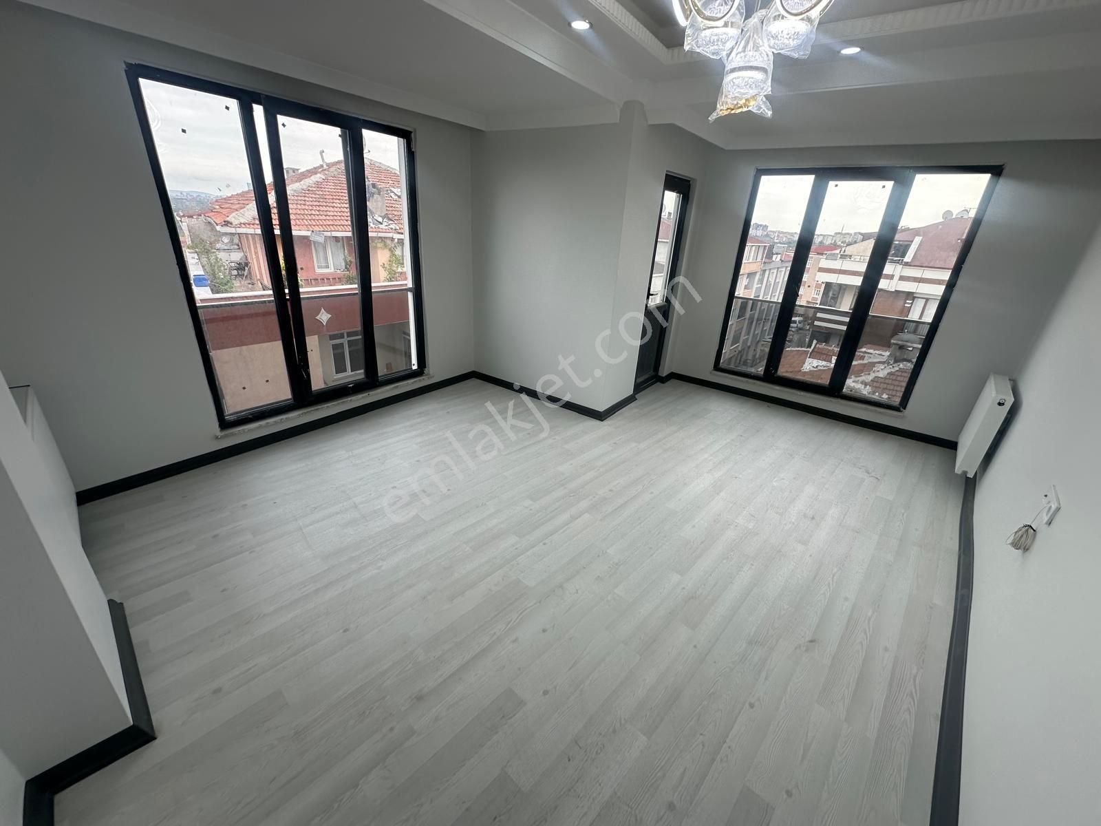 Acil Satılık Ebeveyn Banyolu Sıfır Daire - Görsel 7