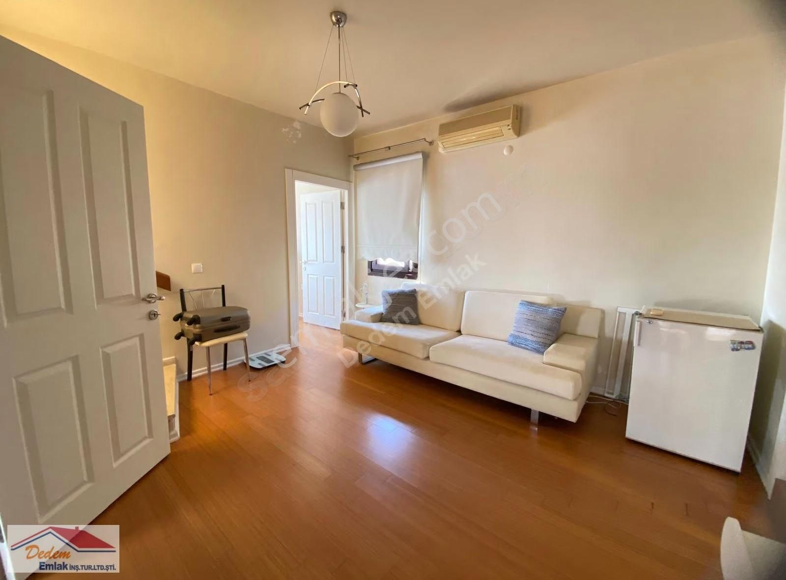 Fırsat !! Kesintisiz Deniz Manzaralı 4+1 Tribleks Villa - Görsel 12