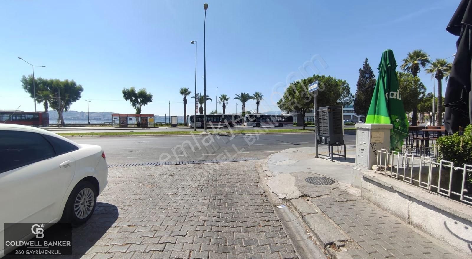 Karşıyaka İskele Karşısı Devren Kiralık Balık Av Malzeme Dükkanı - Görsel 10