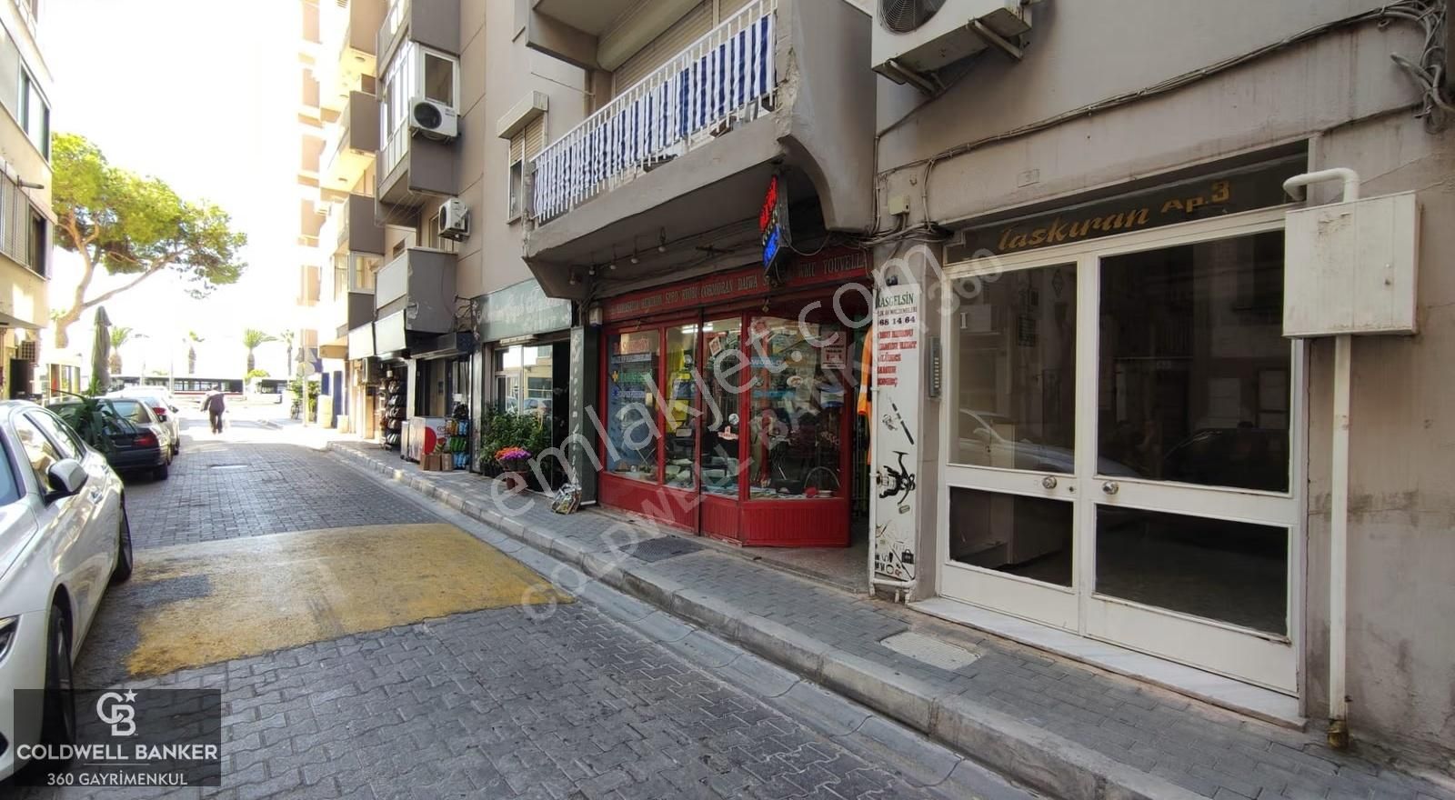 Karşıyaka İskele Karşısı Devren Kiralık Balık Av Malzeme Dükkanı - Görsel 11