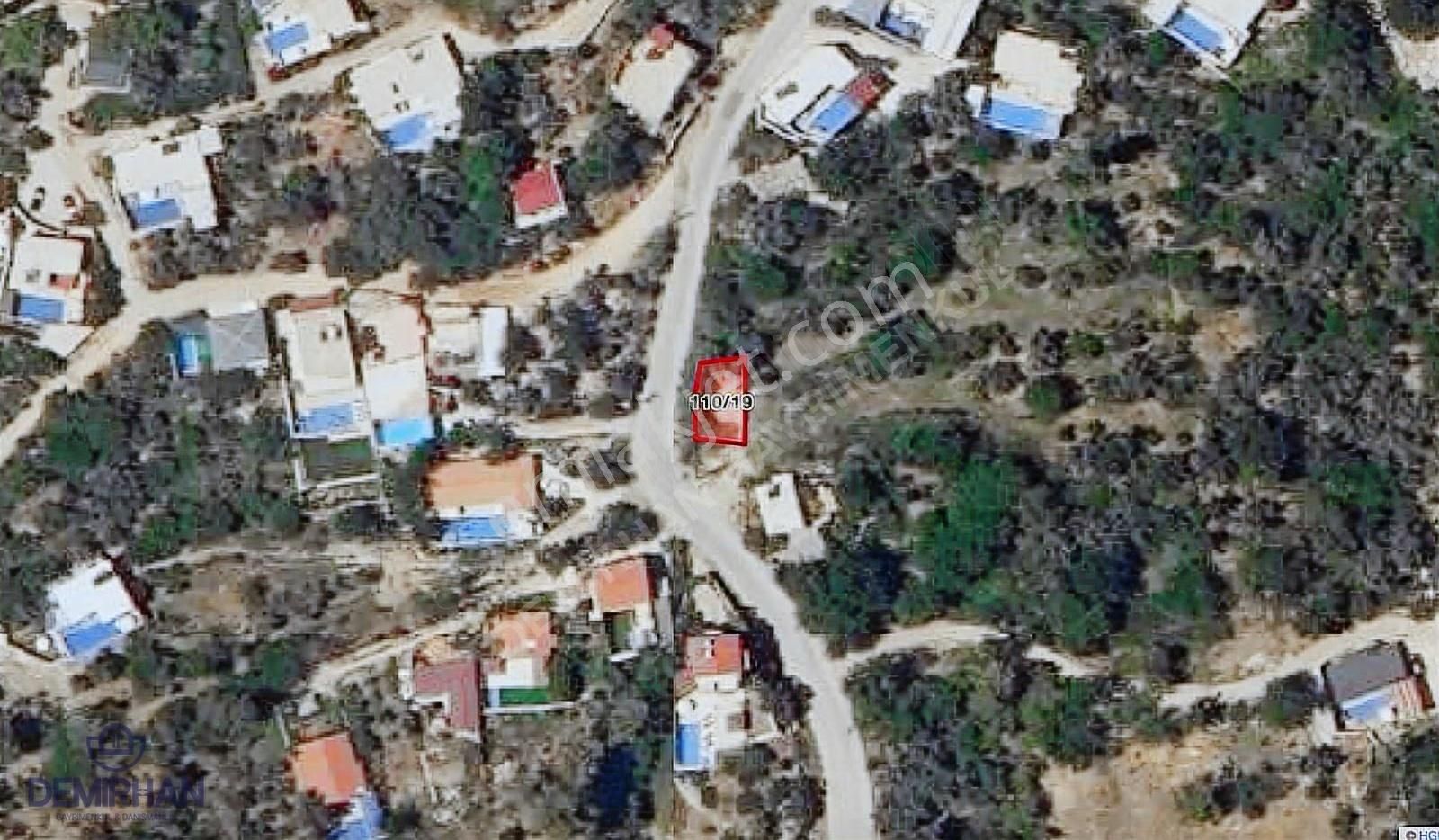 Kaş, Kalkan İslamlarda Ev Ve Bahçe Niteliğinde Arazi